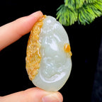 和田玉籽料牛气冲天（52.1g）