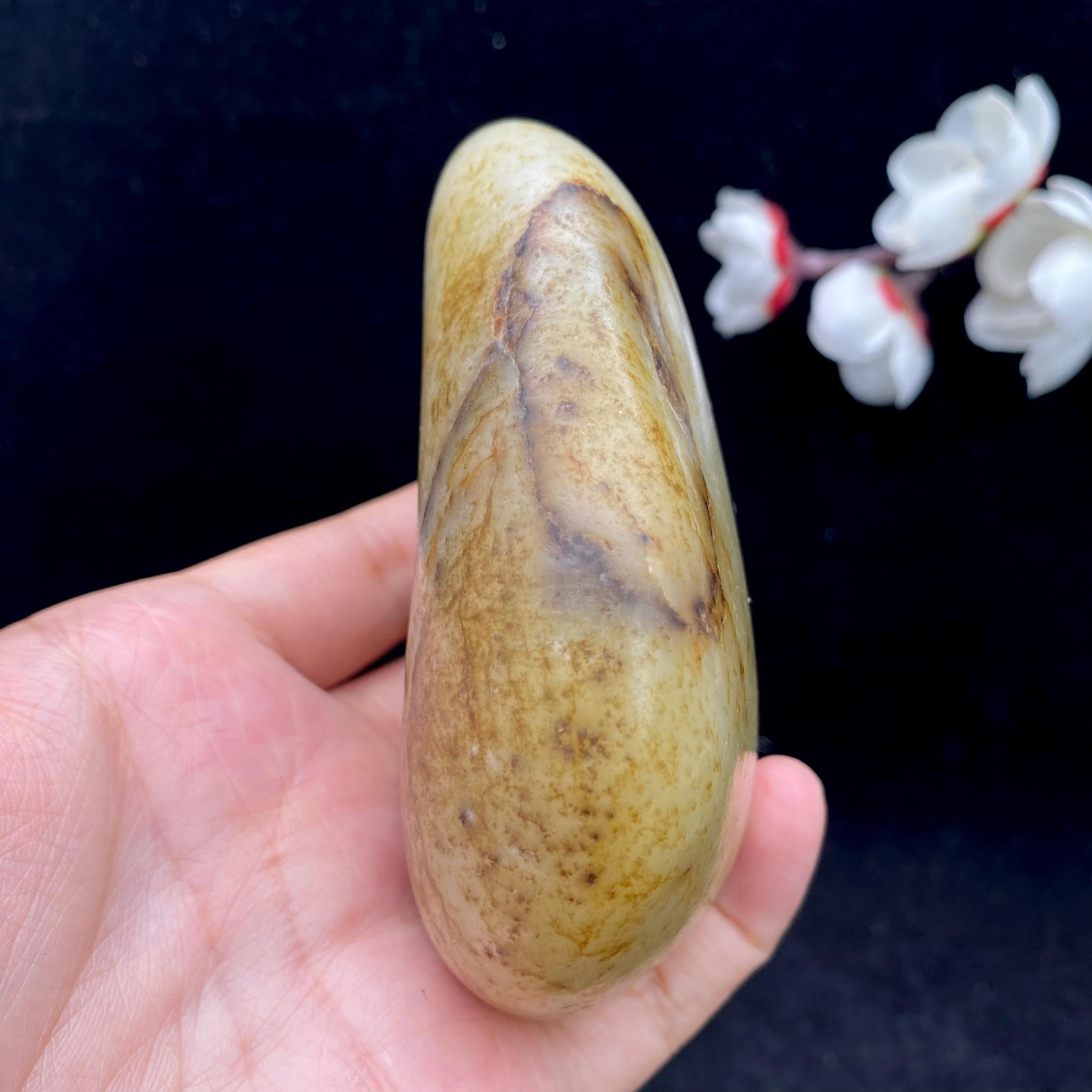 和田玉秋梨皮籽料（394.6g）