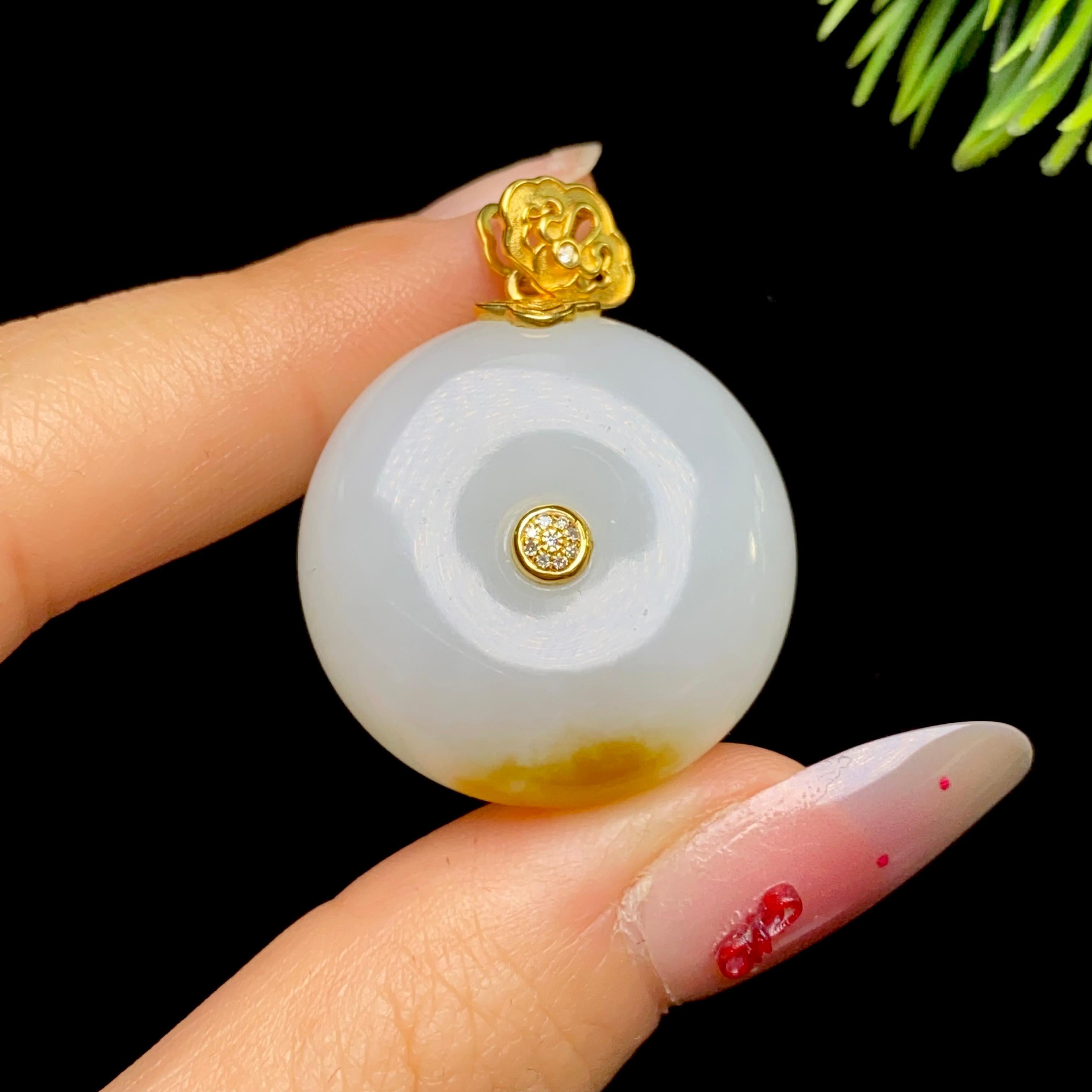 和田玉18k镶金糖白平安扣01024631（17.0g）