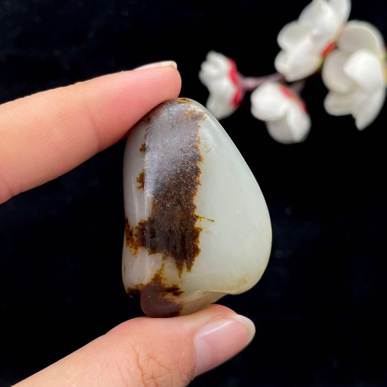 和田玉黑皮籽料（41g）