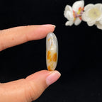 和田玉黄皮青花底籽料小挂件（15.3g）
