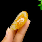 和田玉红皮白肉籽料挂件（21.3g）