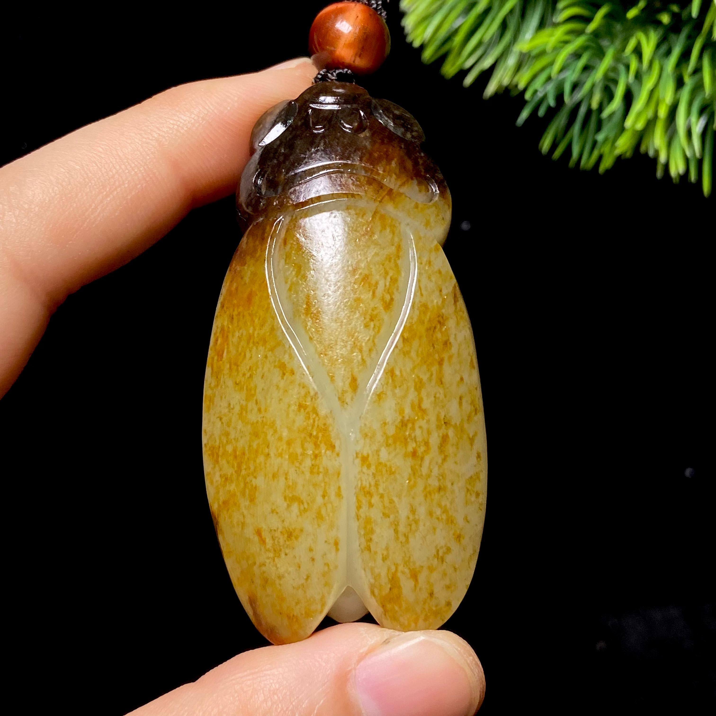 和田玉籽料一鸣惊人把件（63.0g）