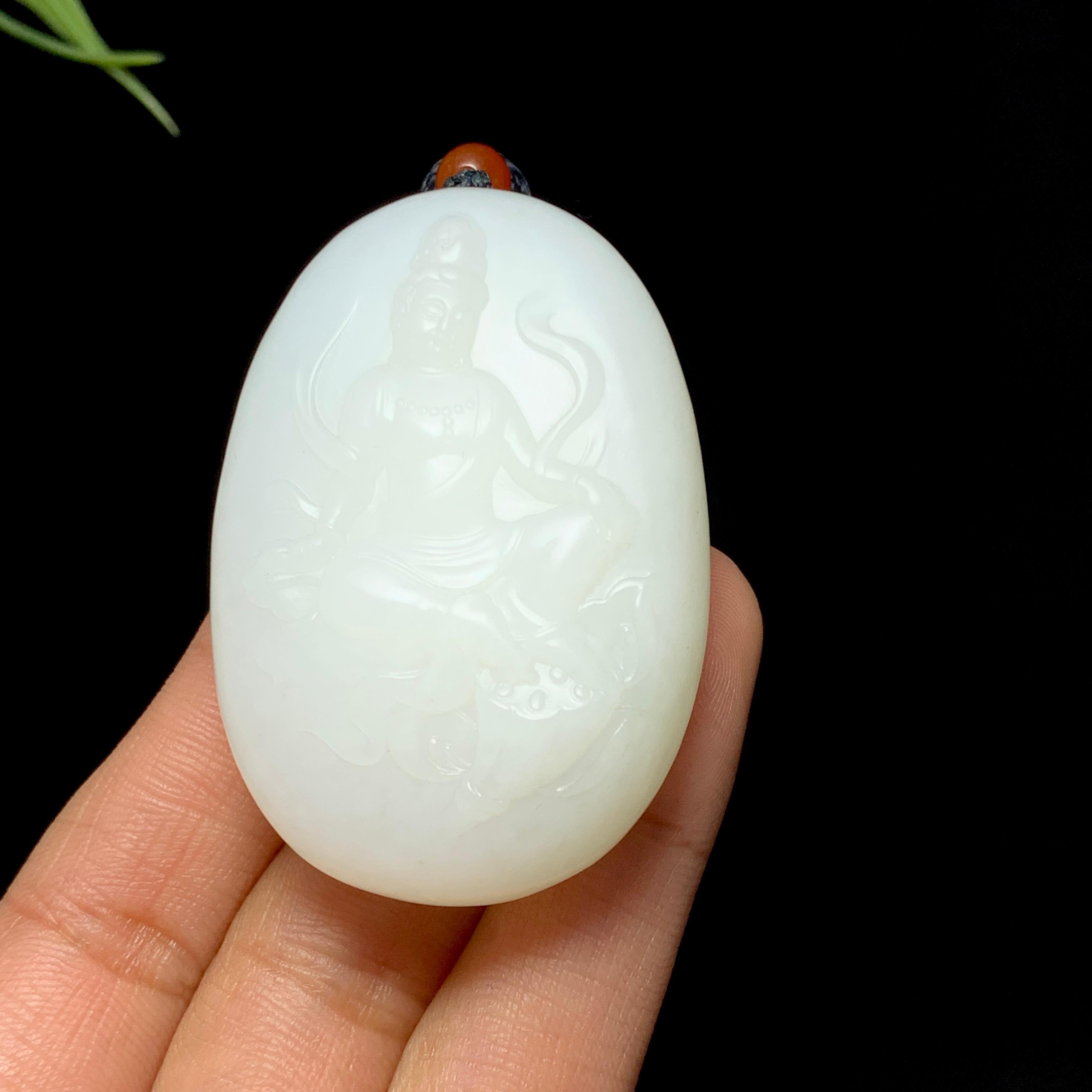 高品质和田山料羊脂白玉观音（57.5g）