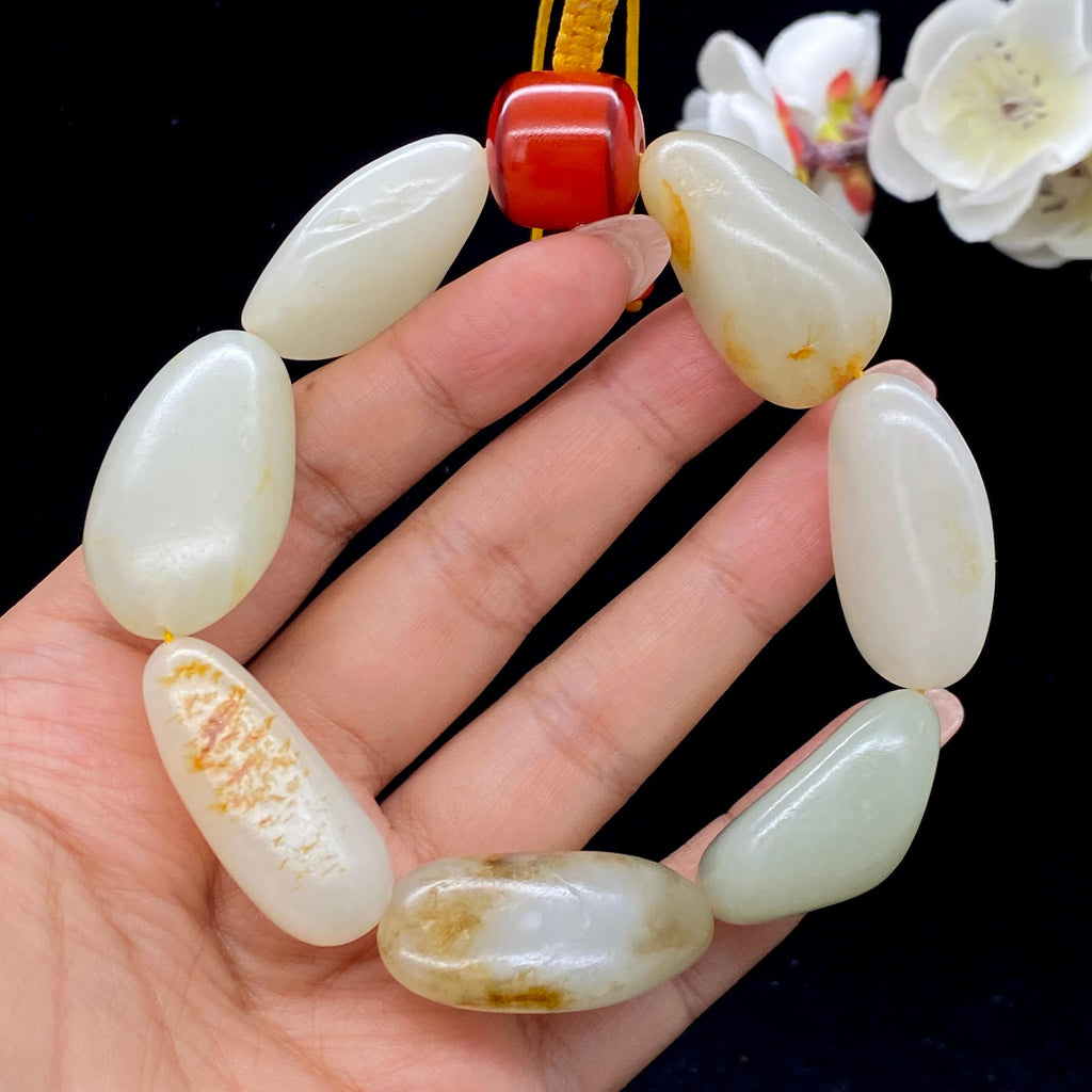 和田玉洒金皮籽料【精品手串】（109.6g）
