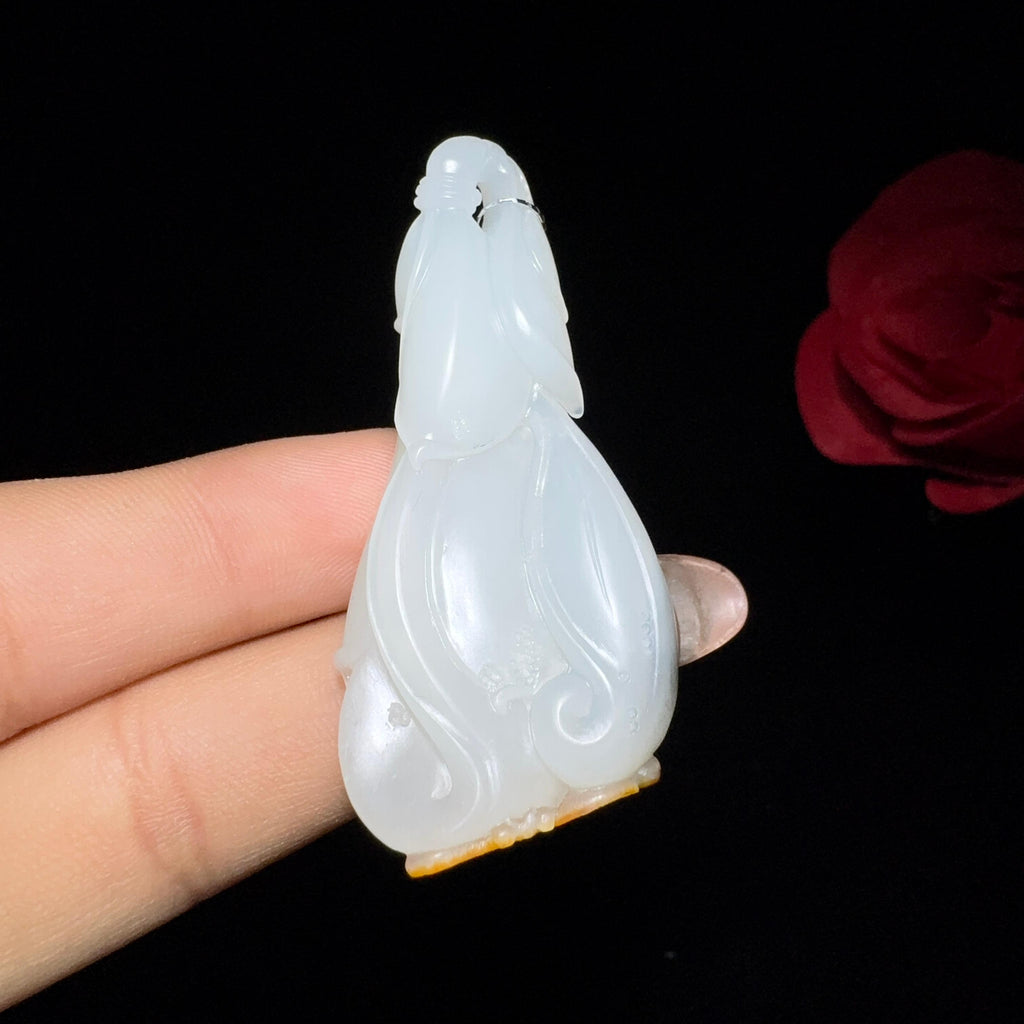 和田玉籽料三色玉兰花挂件（16.5g）