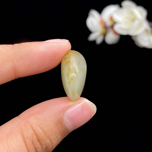 和田玉聚红皮籽料戒面籽（4.3g）