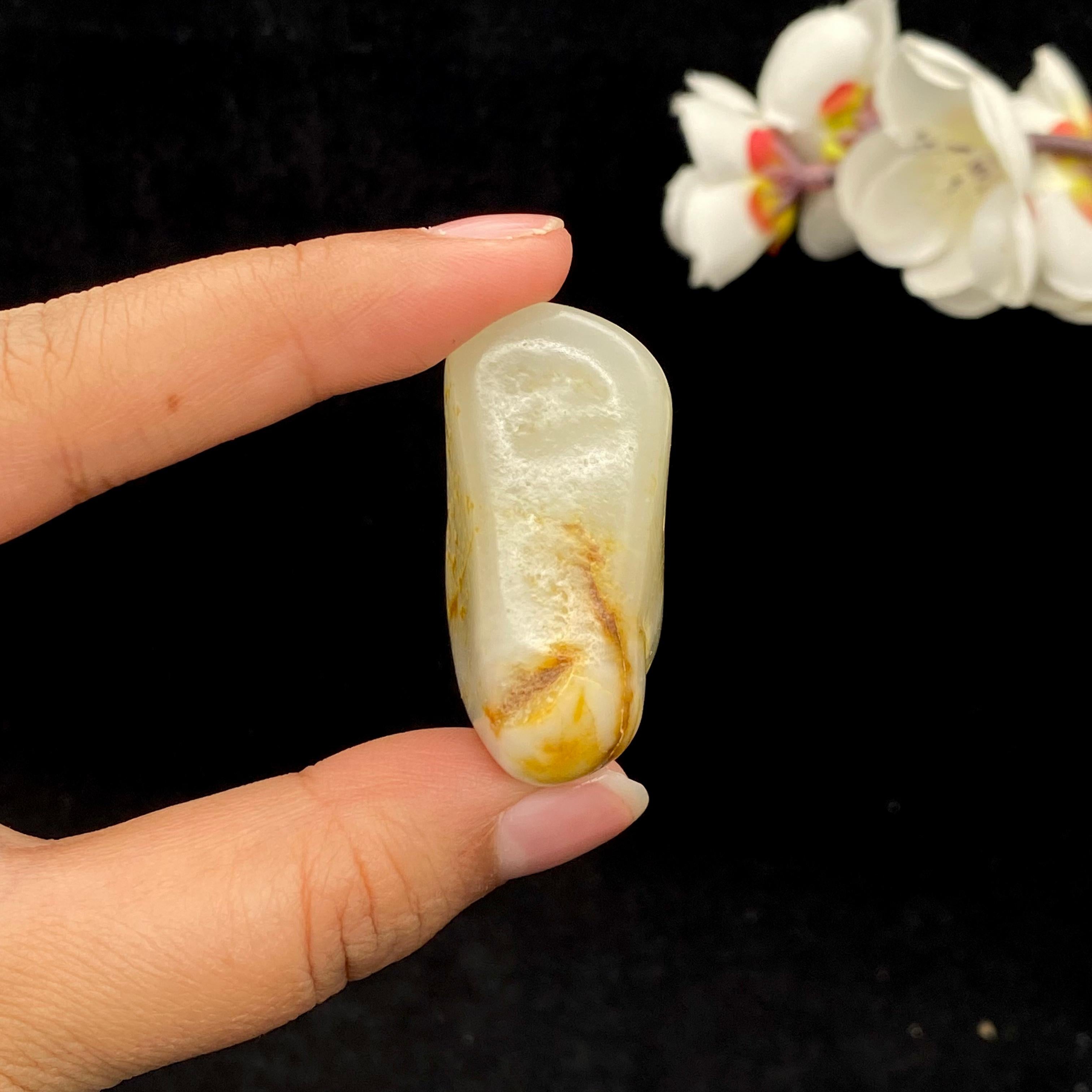 和田玉洒金皮籽料（35.1g）