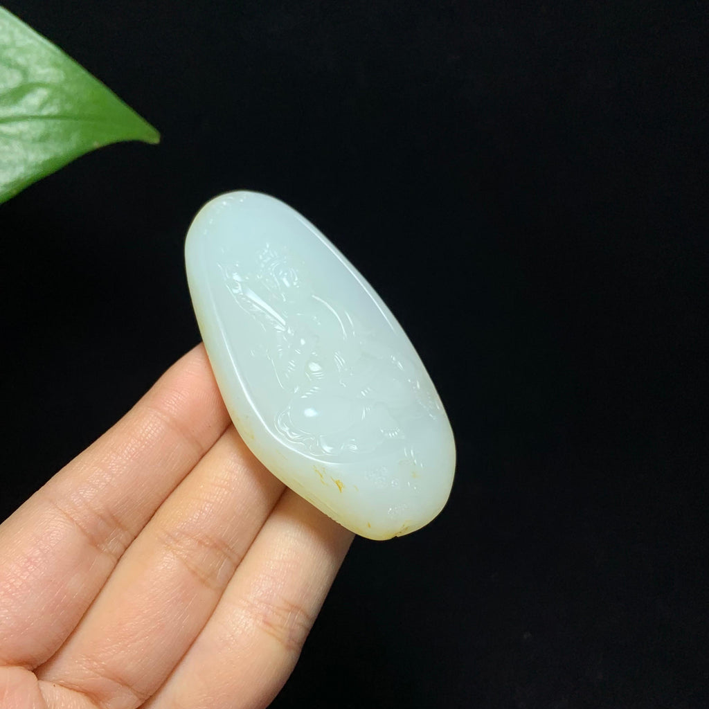 收藏级和田洒金皮白玉籽料观音挂件（43.5g）