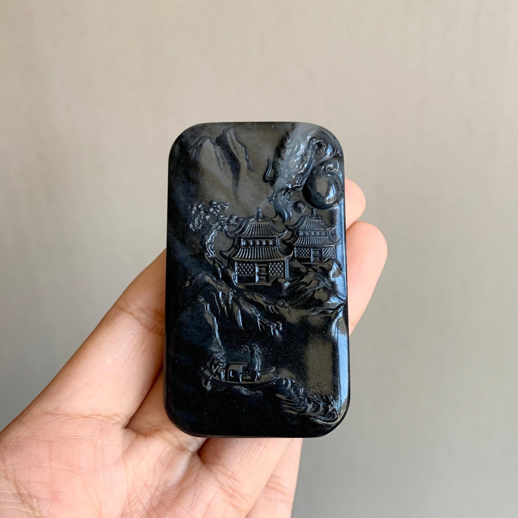 和田玉籽料青花山水牌（63.6g）