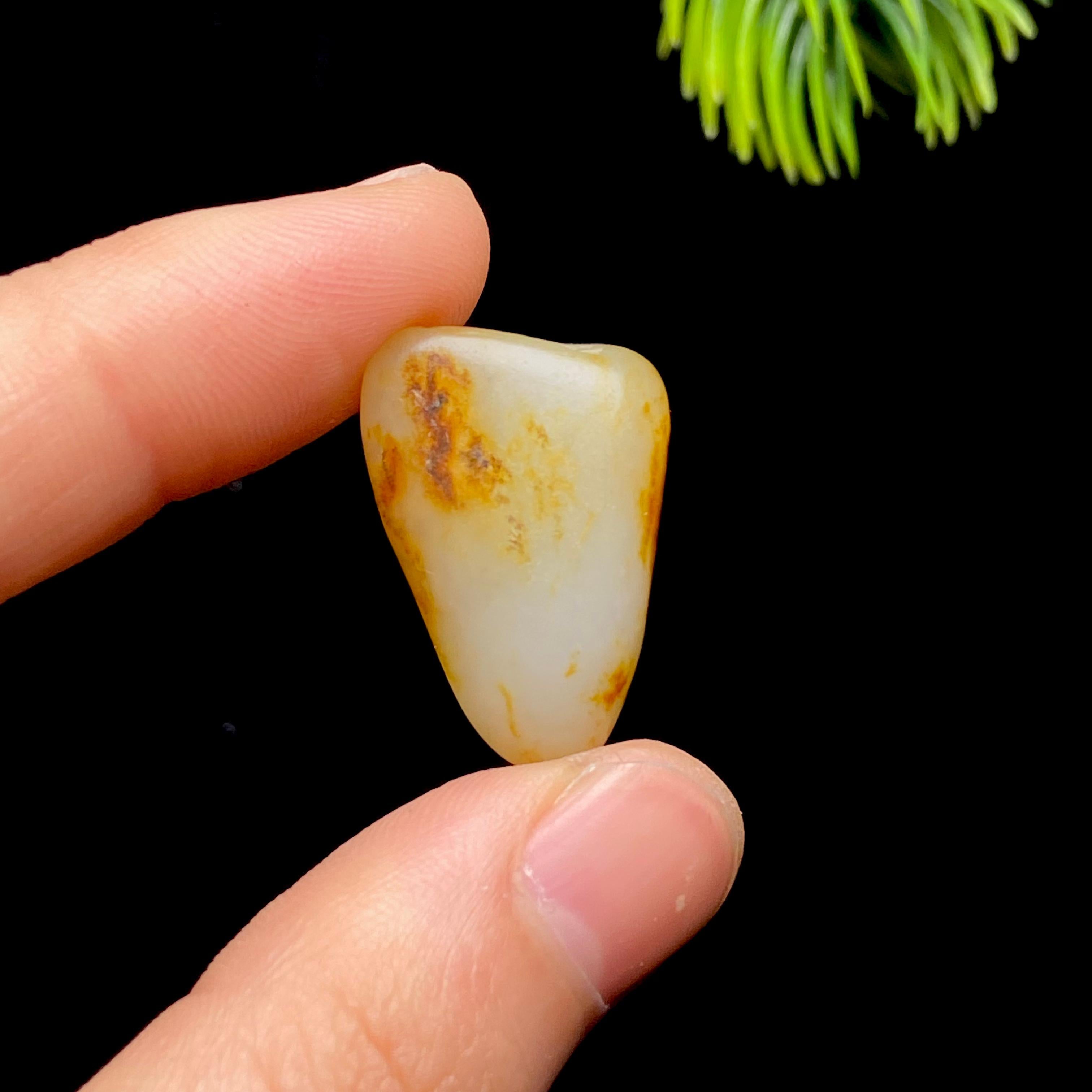 和田玉洒金皮籽料（6.2g）