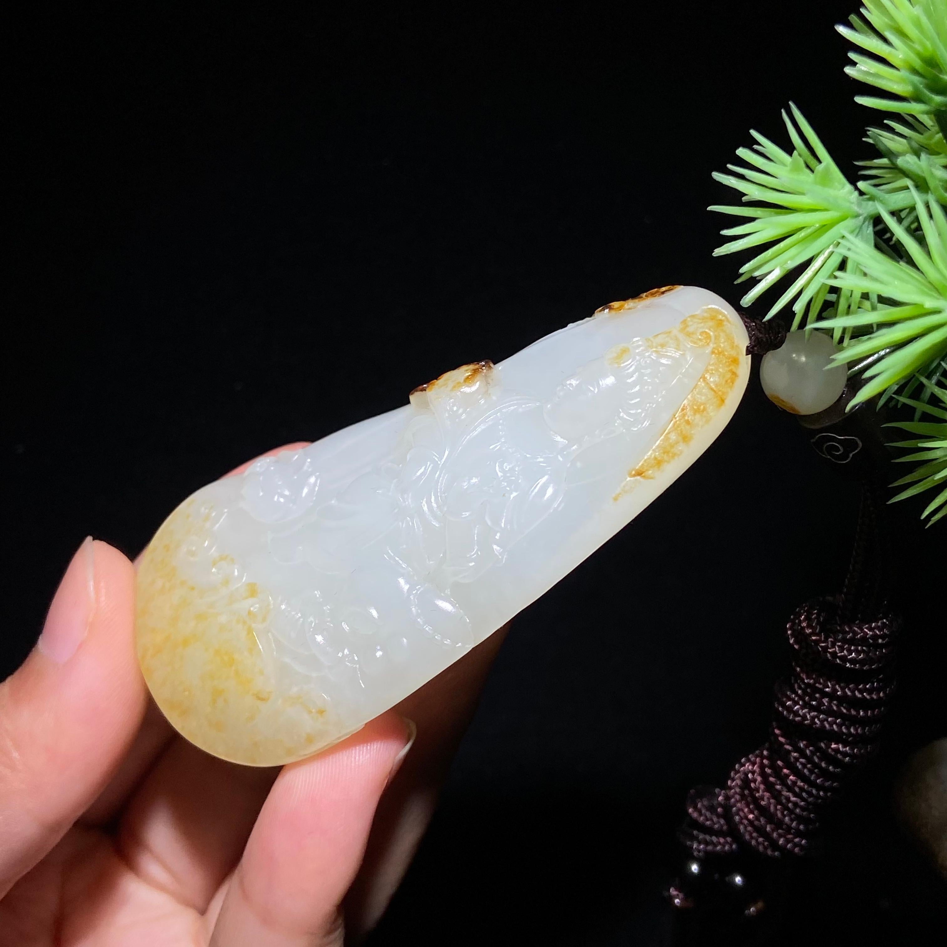 和田玉籽料观音（62.9g）