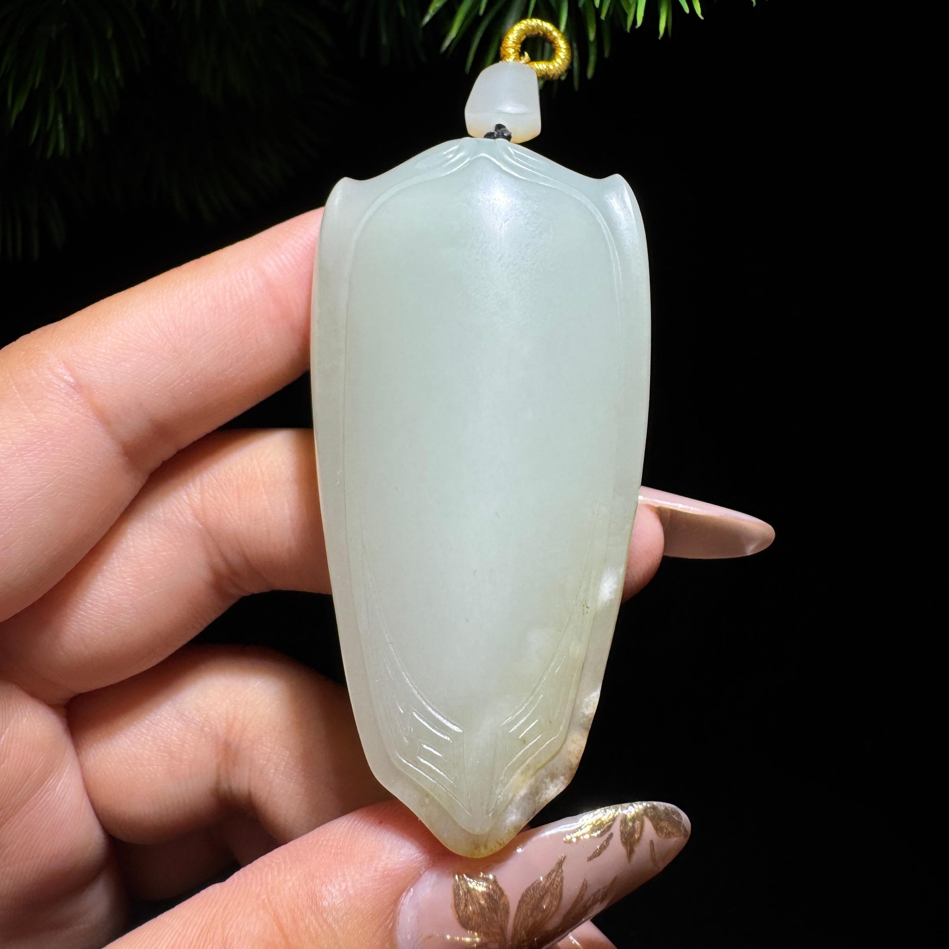 和田玉籽料无事牌（50.5g）