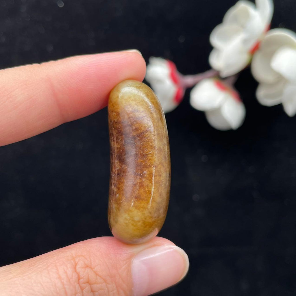 和田玉秋梨皮籽料挂件（24.6g）