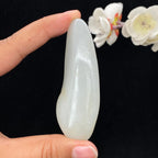 和田玉白玉籽料大挂件（50.2g）
