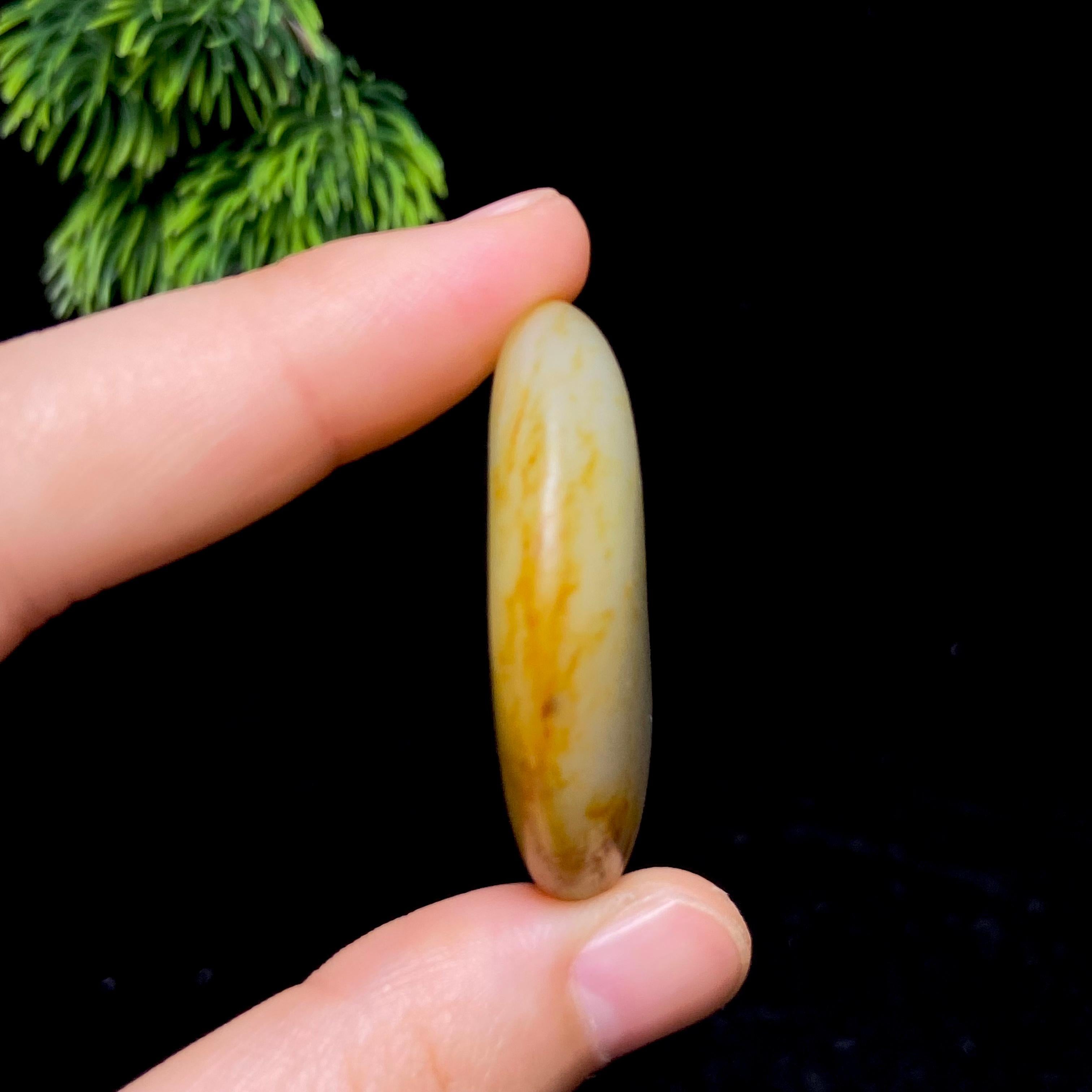 【超值推荐】和田玉洒金皮籽料（29g）