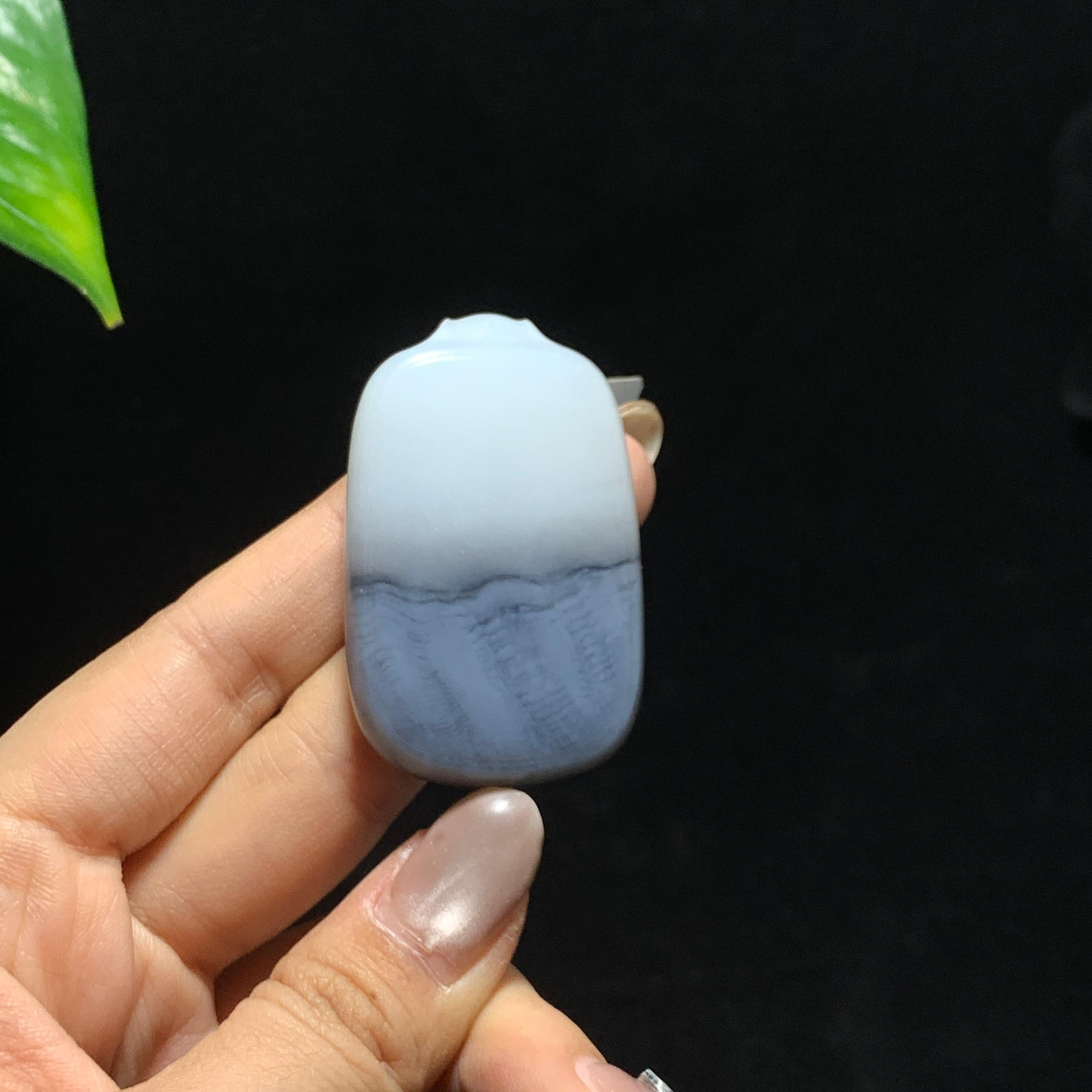 和田玉青花无事牌挂件（42.2g）