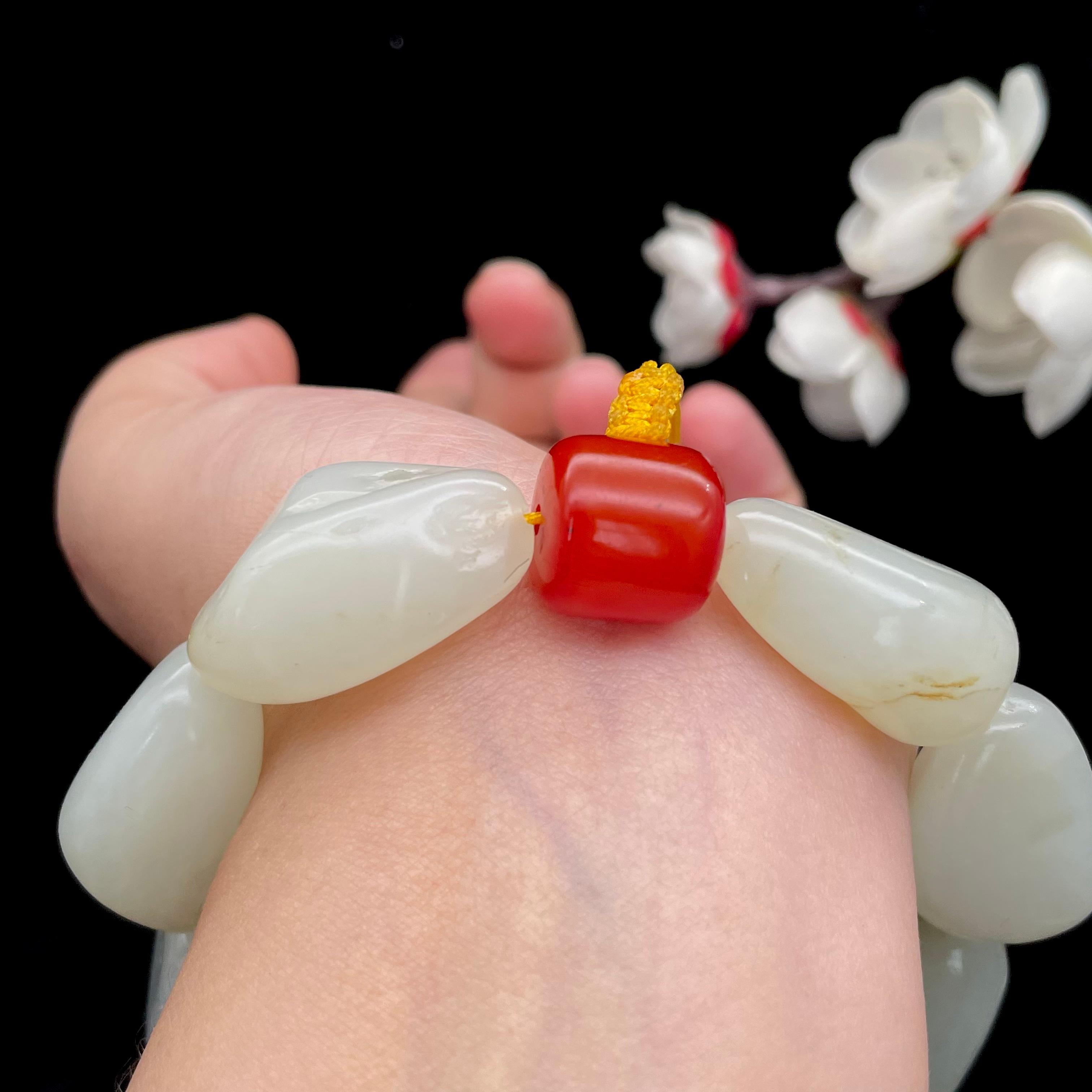 和田玉白玉籽料【精品手串】（102.3g）