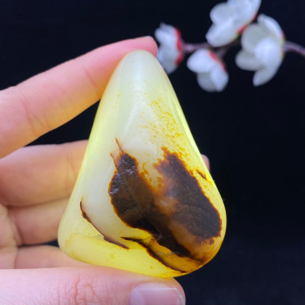 和田玉洒金皮籽料（120.9g）