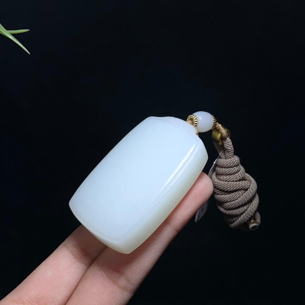 和田山料白玉无事牌（53.1g）