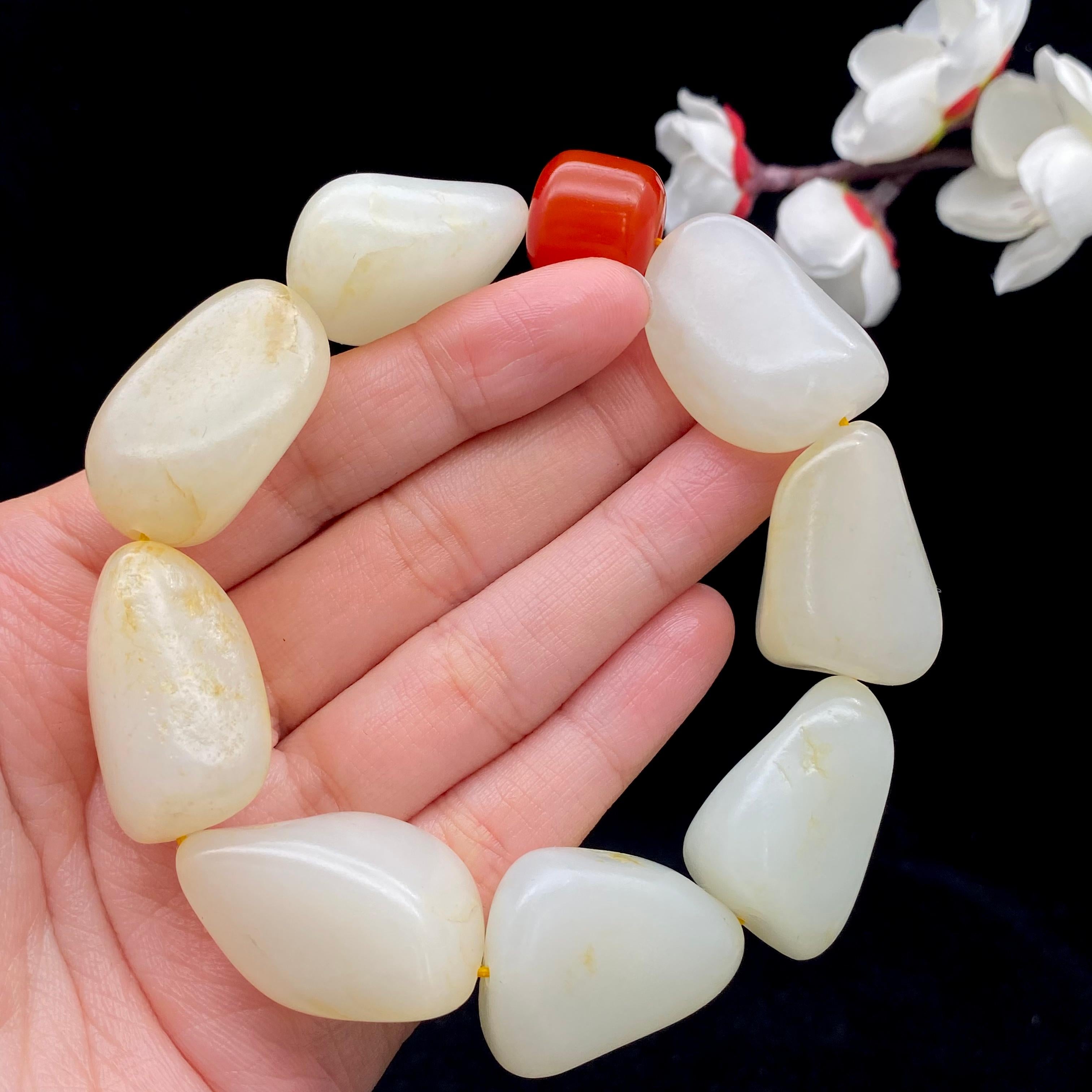 和田玉洒金皮【精品手串】（109.1g）