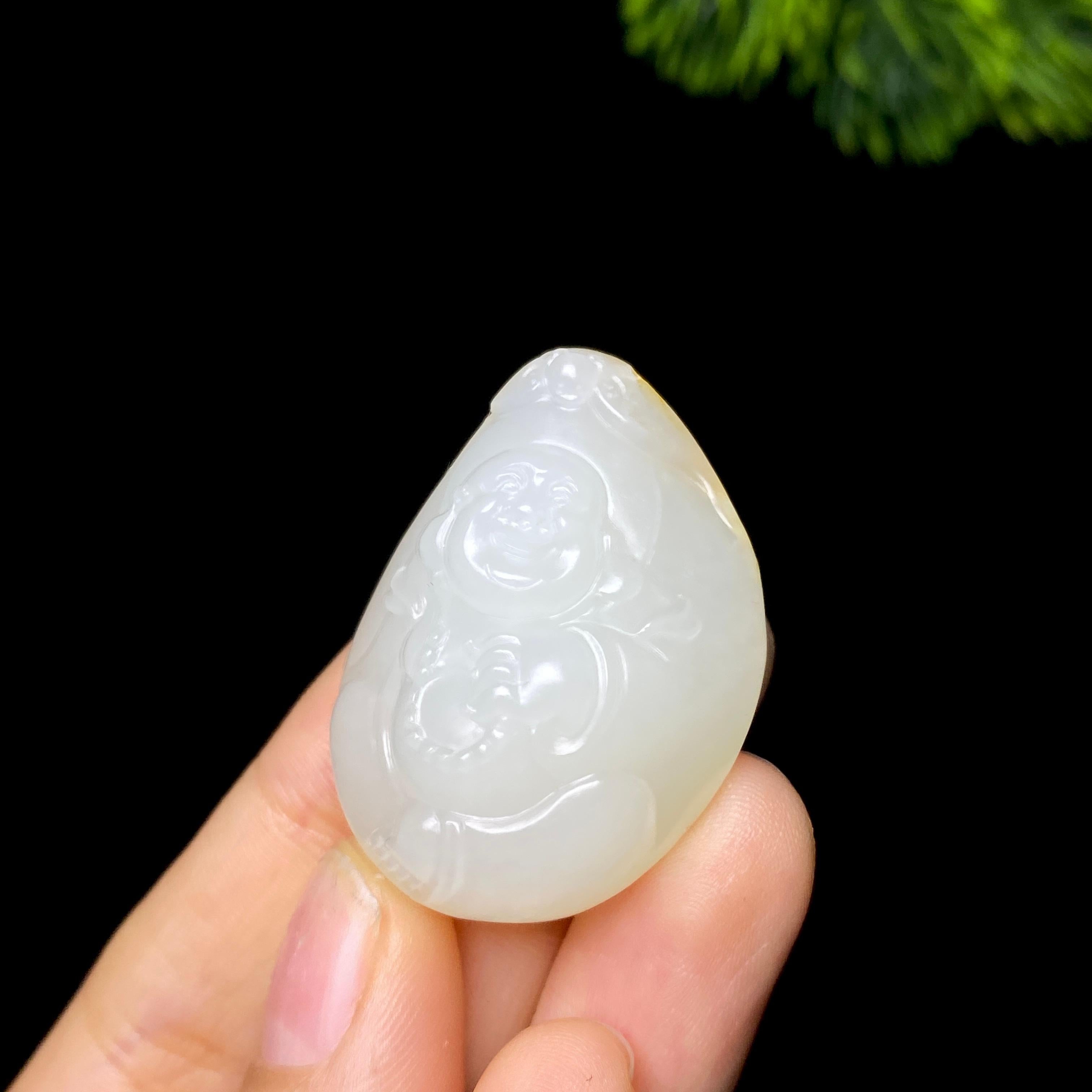 和田玉籽料佛公（16.1g）