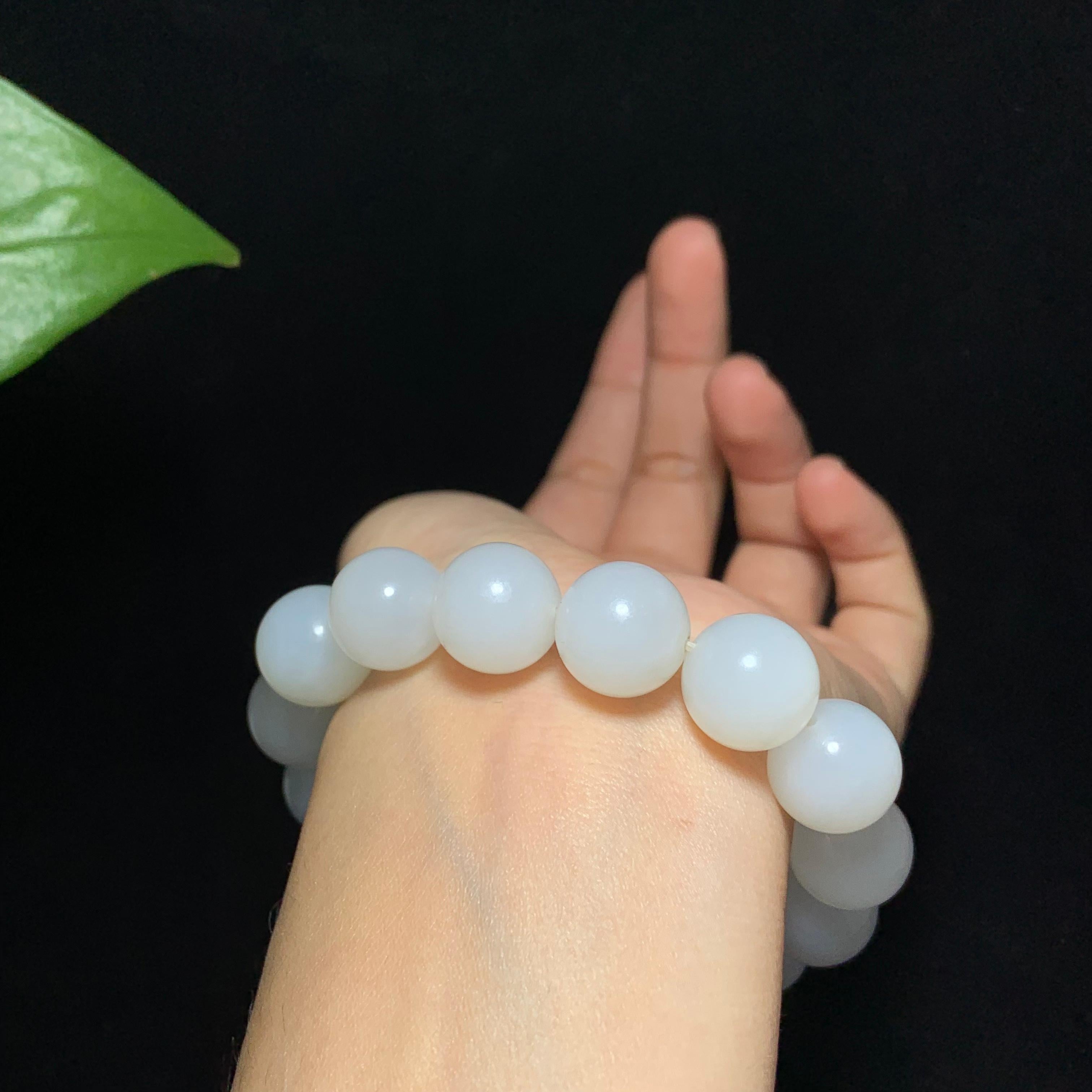 高品质和田山料白玉圆珠手串（65.5g）