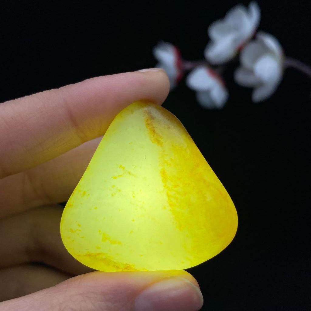 和田玉洒金皮籽料（28.3g）