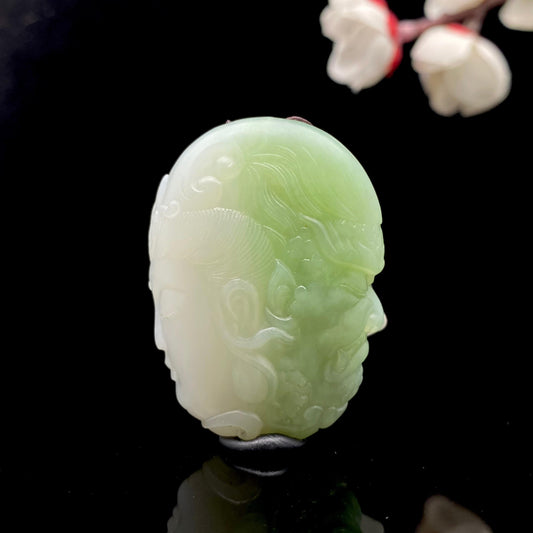 和田玉白玉带翠【一念之间】挂件（30g）
