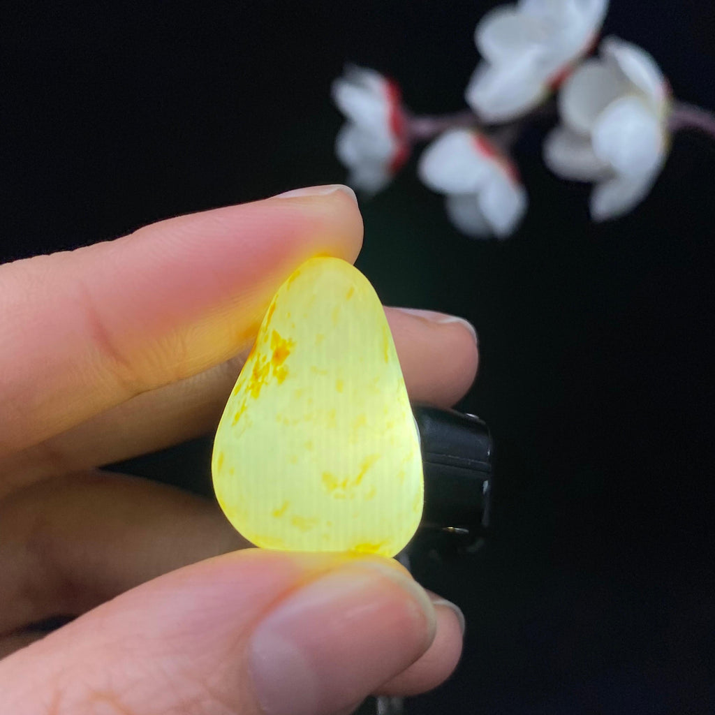 和田玉洒金皮籽料（6.7g）