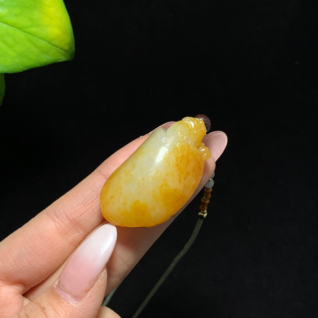 和田籽料洒金皮黄沁龙龟挂件（26.5g）