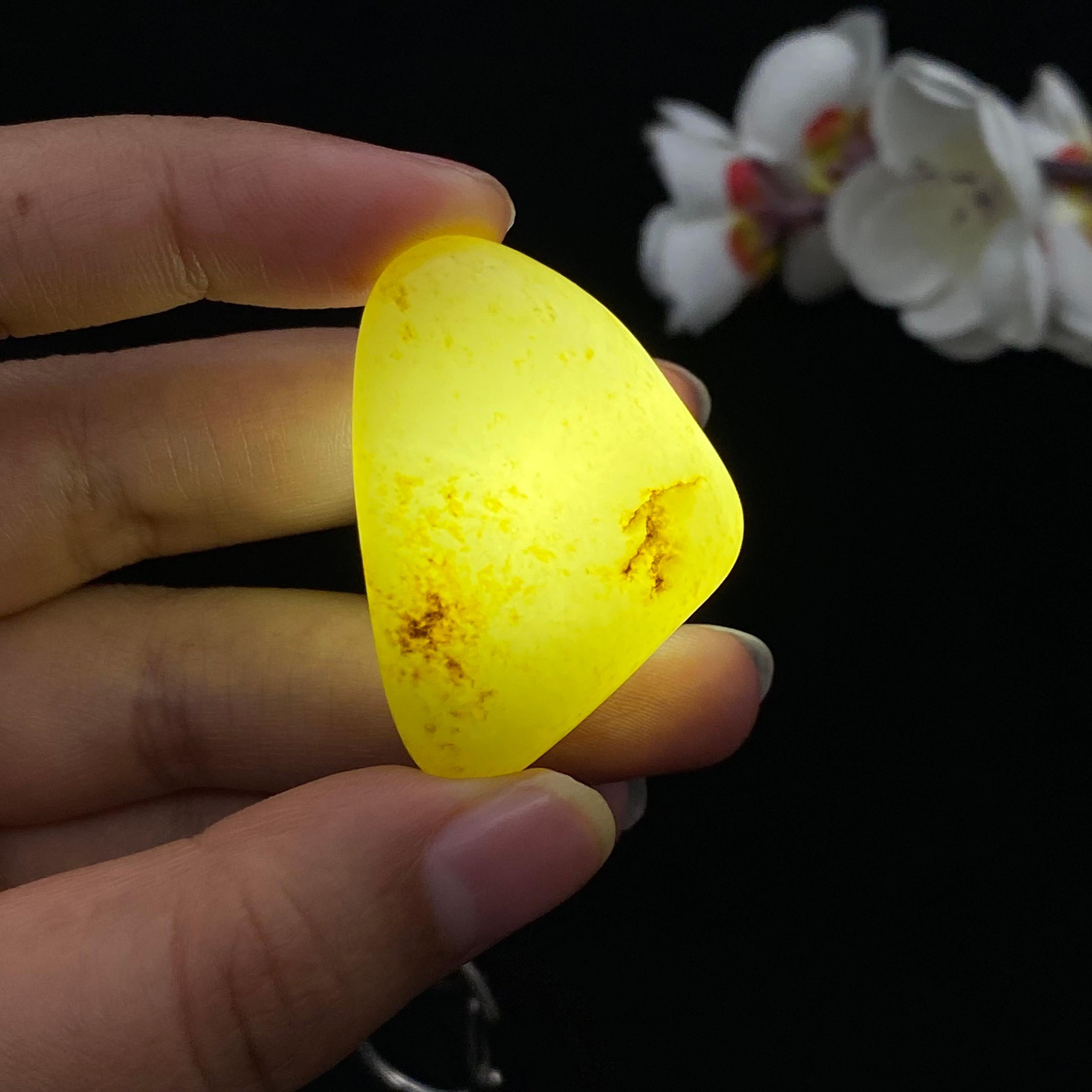 和田玉洒金皮籽料挂件（24.4g）