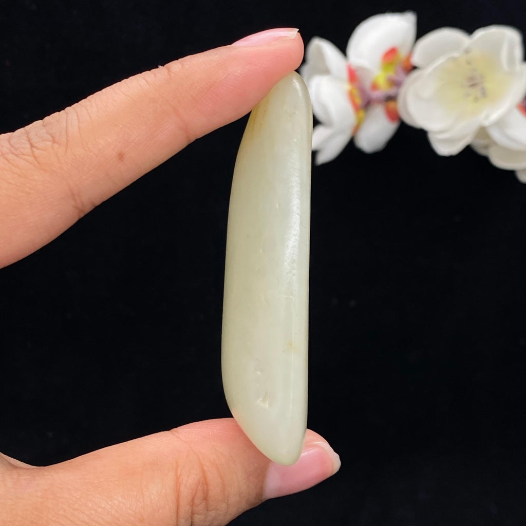 和田玉黄皮籽料大挂件（59.1g）