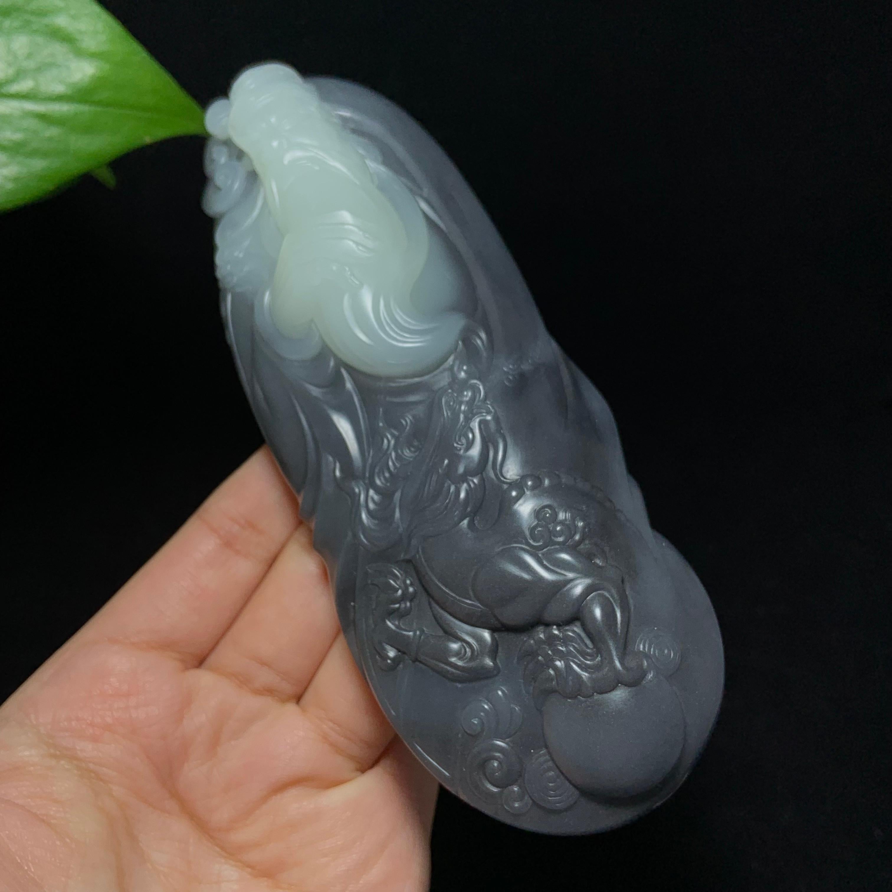 收藏传承级和田籽料青花御龙关公手把件（300.0g）