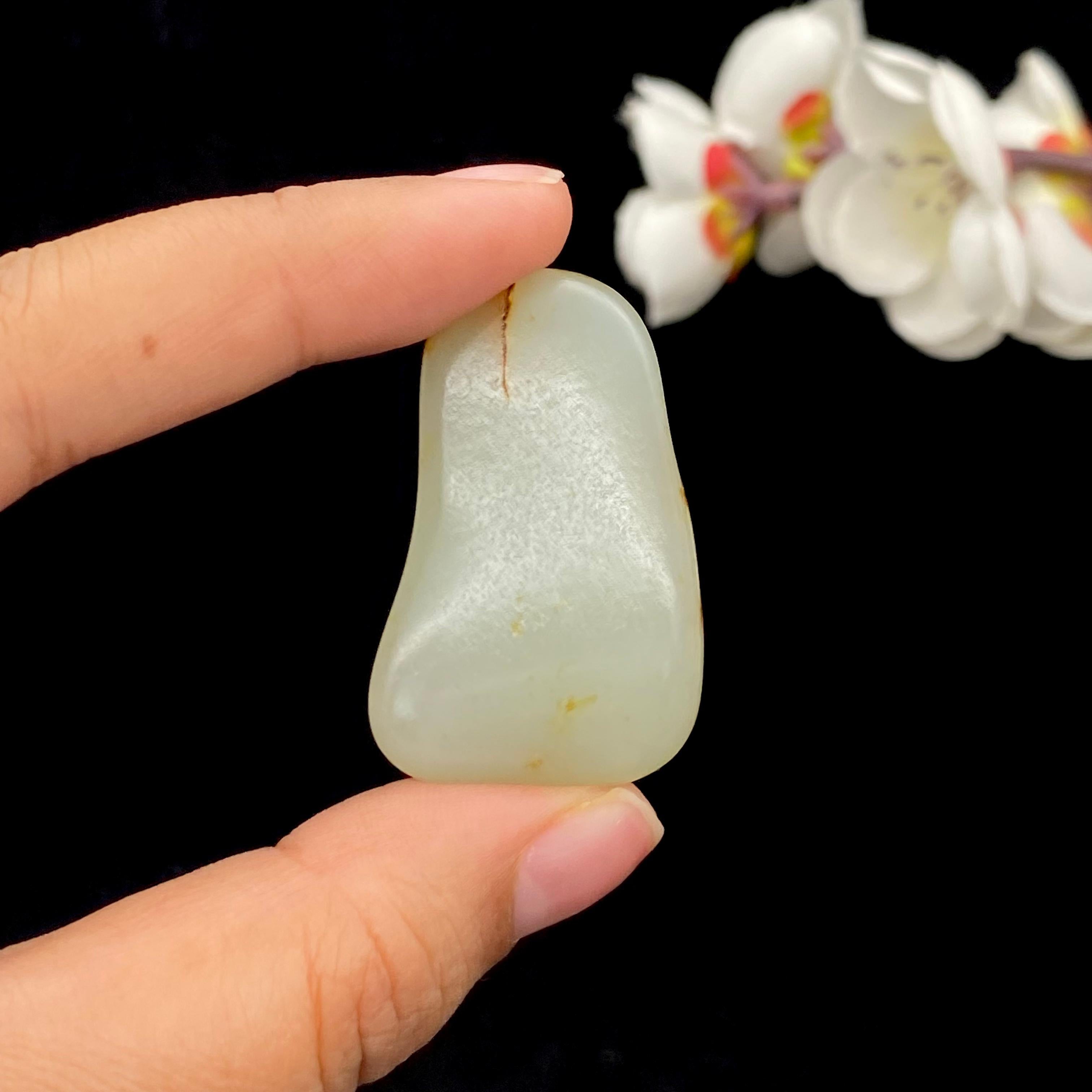 超值推荐】和田玉黄皮籽料（18.5g） – 厚德载玉