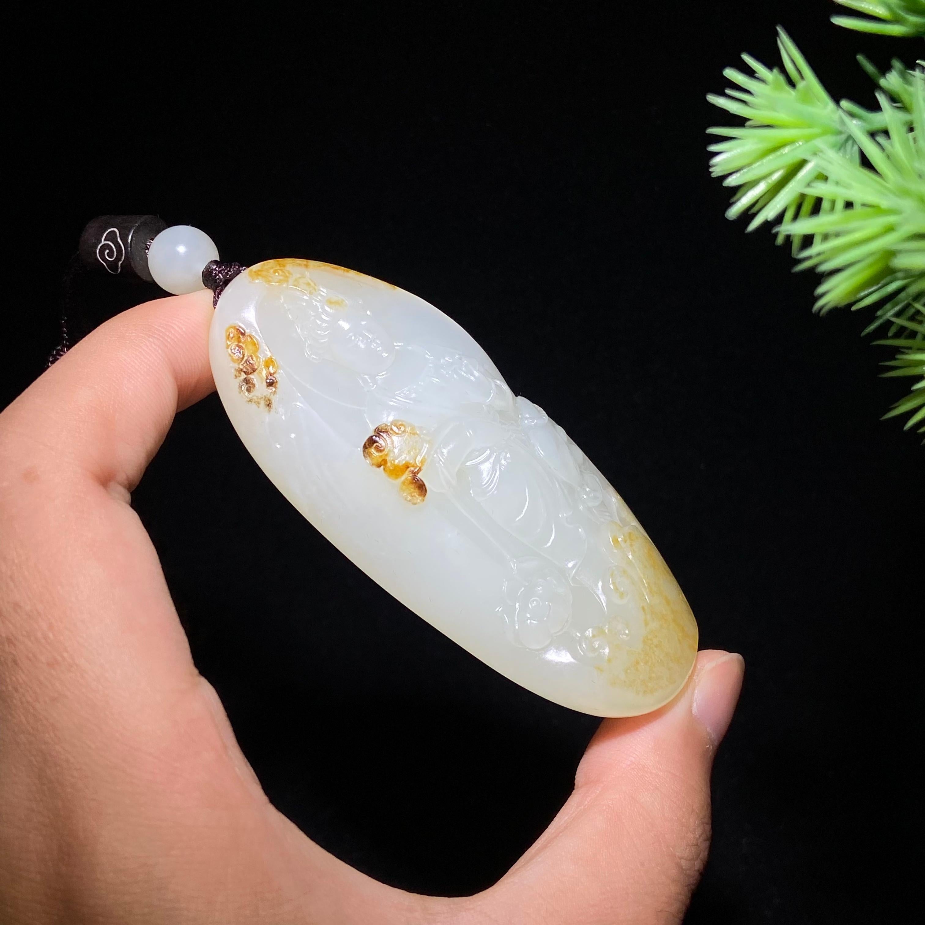 和田玉籽料观音（62.9g）