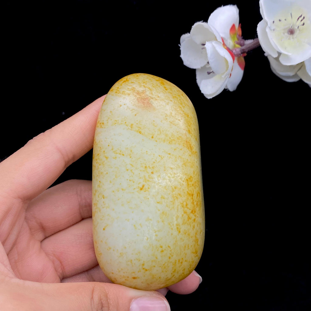 和田玉洒金皮籽料原石（250.8g）