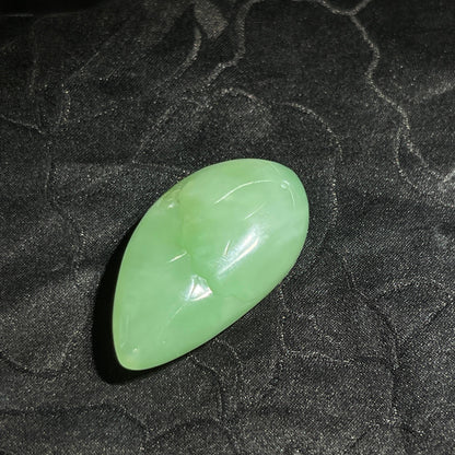 和田玉且末碧玉黑羊洞薄荷绿悟道坠（5.98g）