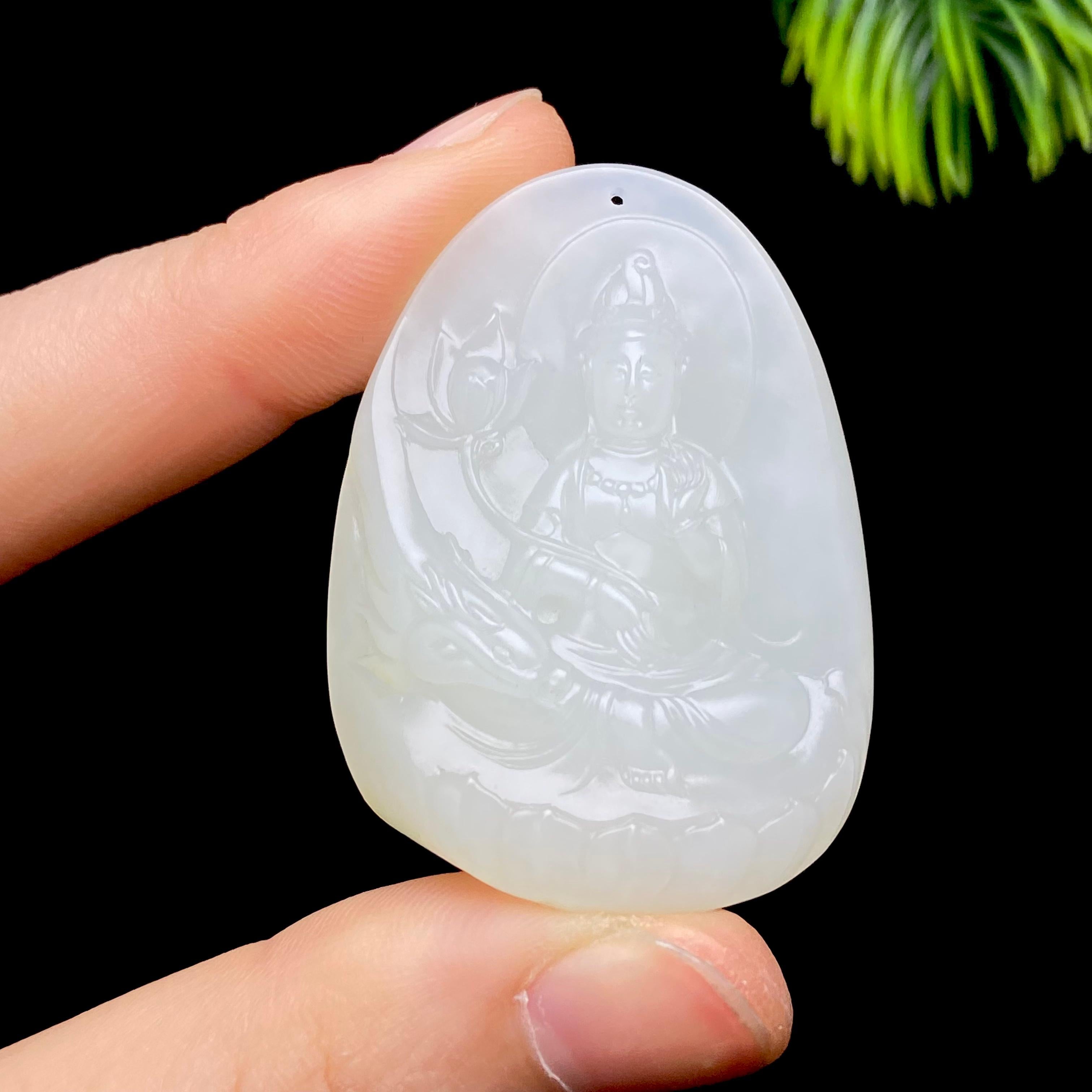 和田玉籽料观音（30.3g）