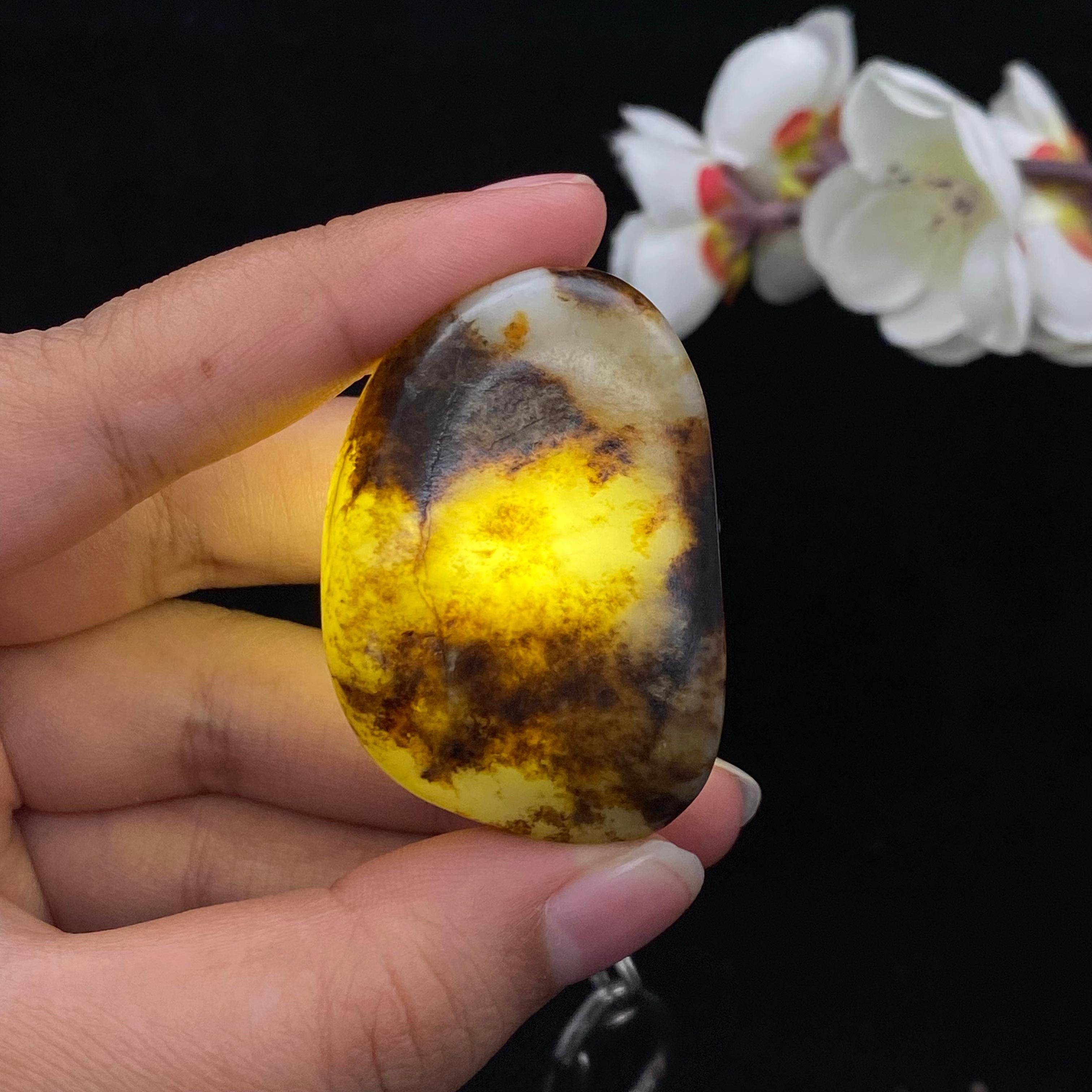 【超值推荐】和田玉秋梨皮籽料挂件（41.7g）