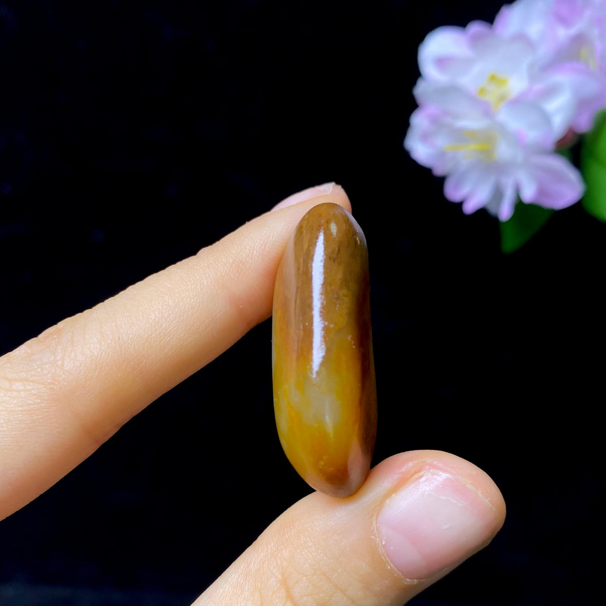和田玉黄沁皮籽料挂件（14.6g）