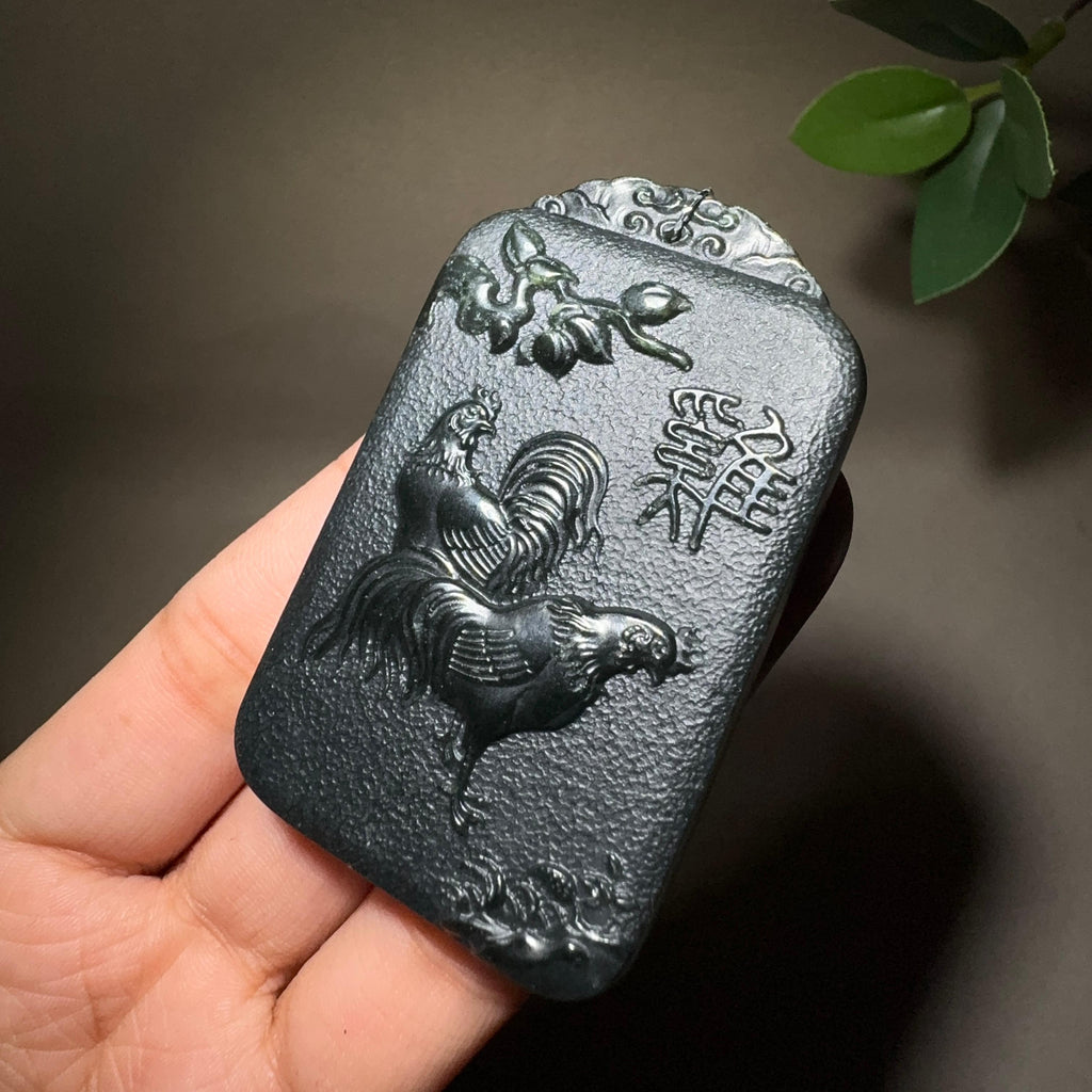 【超值推荐】和田玉黑青属鸡守护神（40.3g）