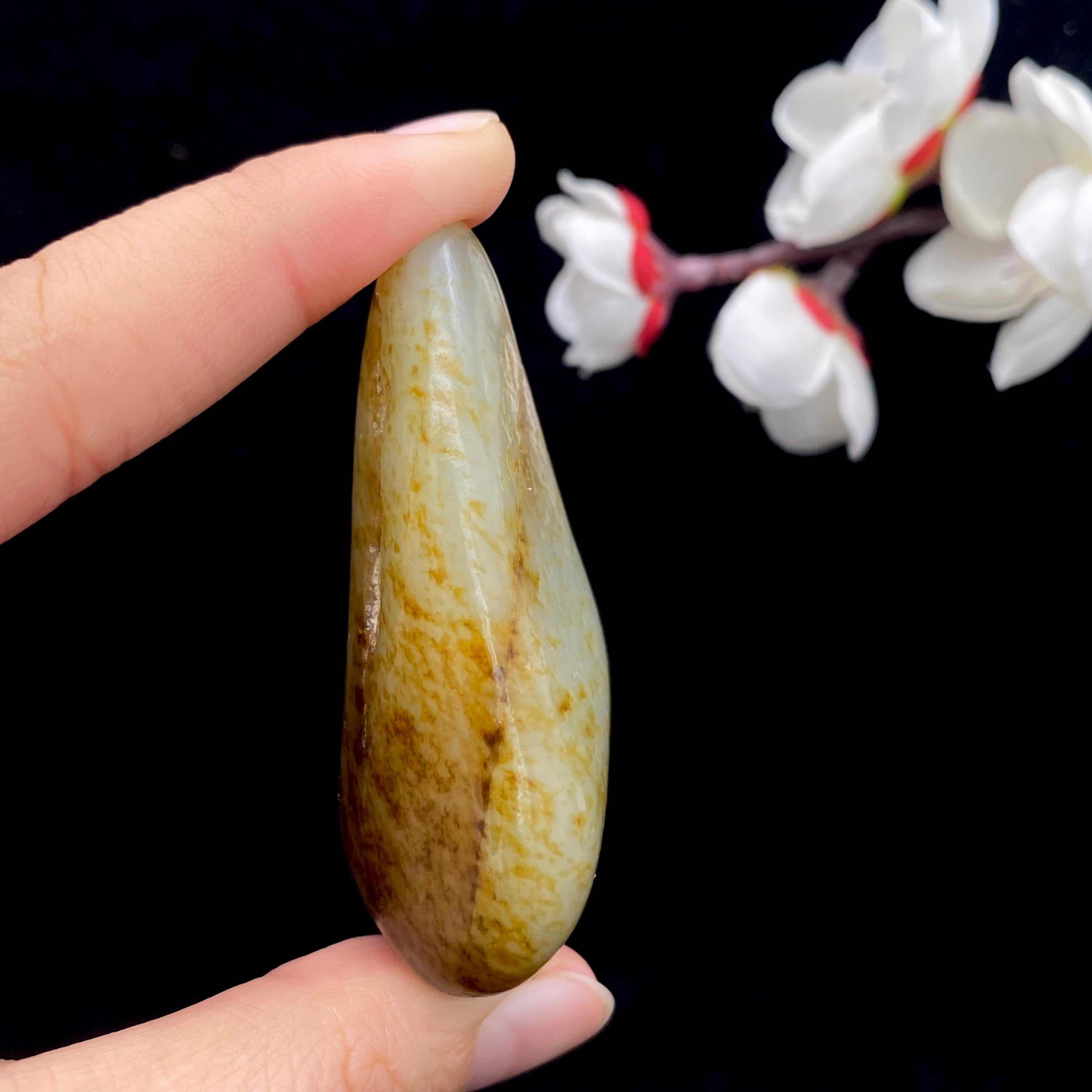 【超值推荐】和田玉洒金皮籽料大挂件（55.4g）