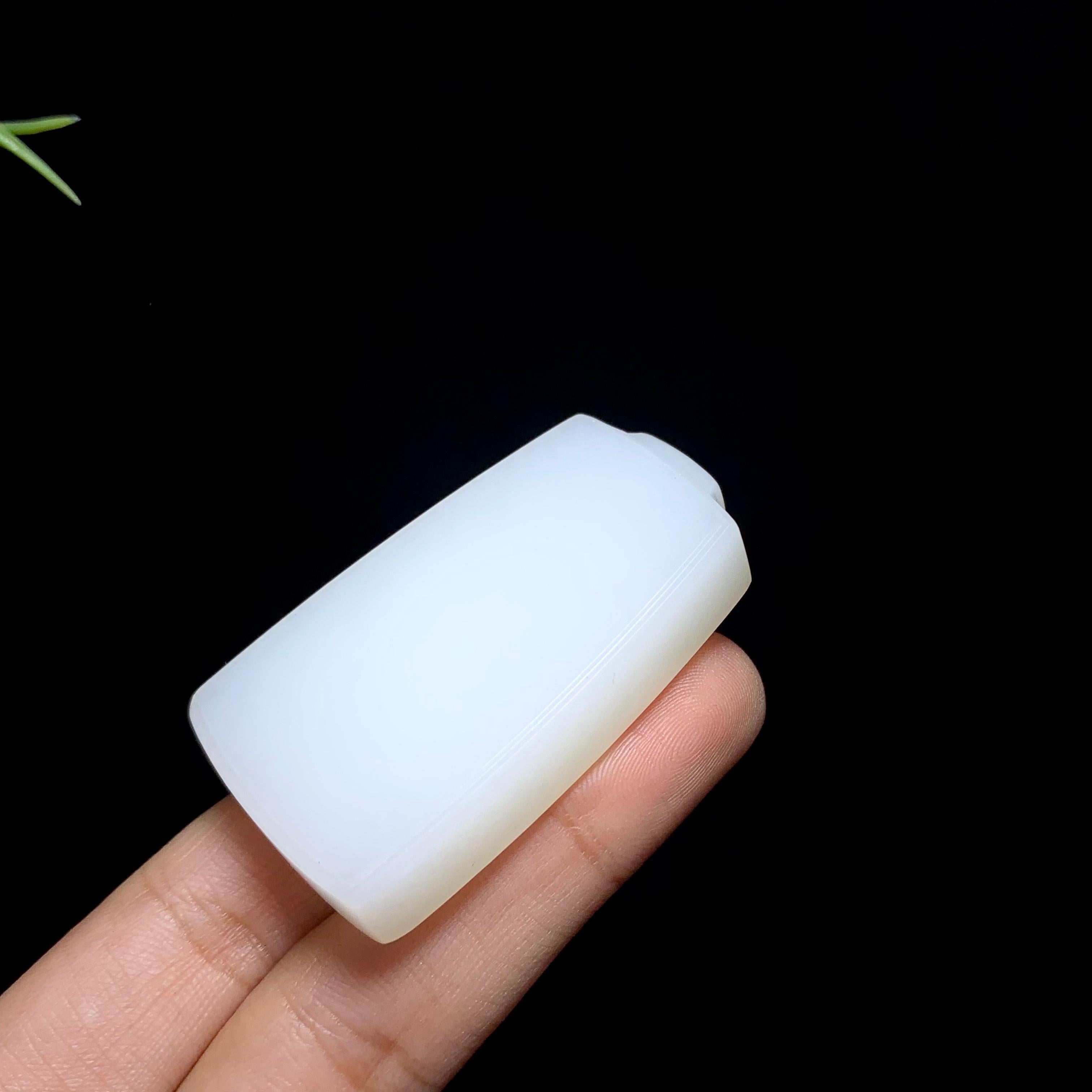 和田山料白玉无事牌（34.6g）