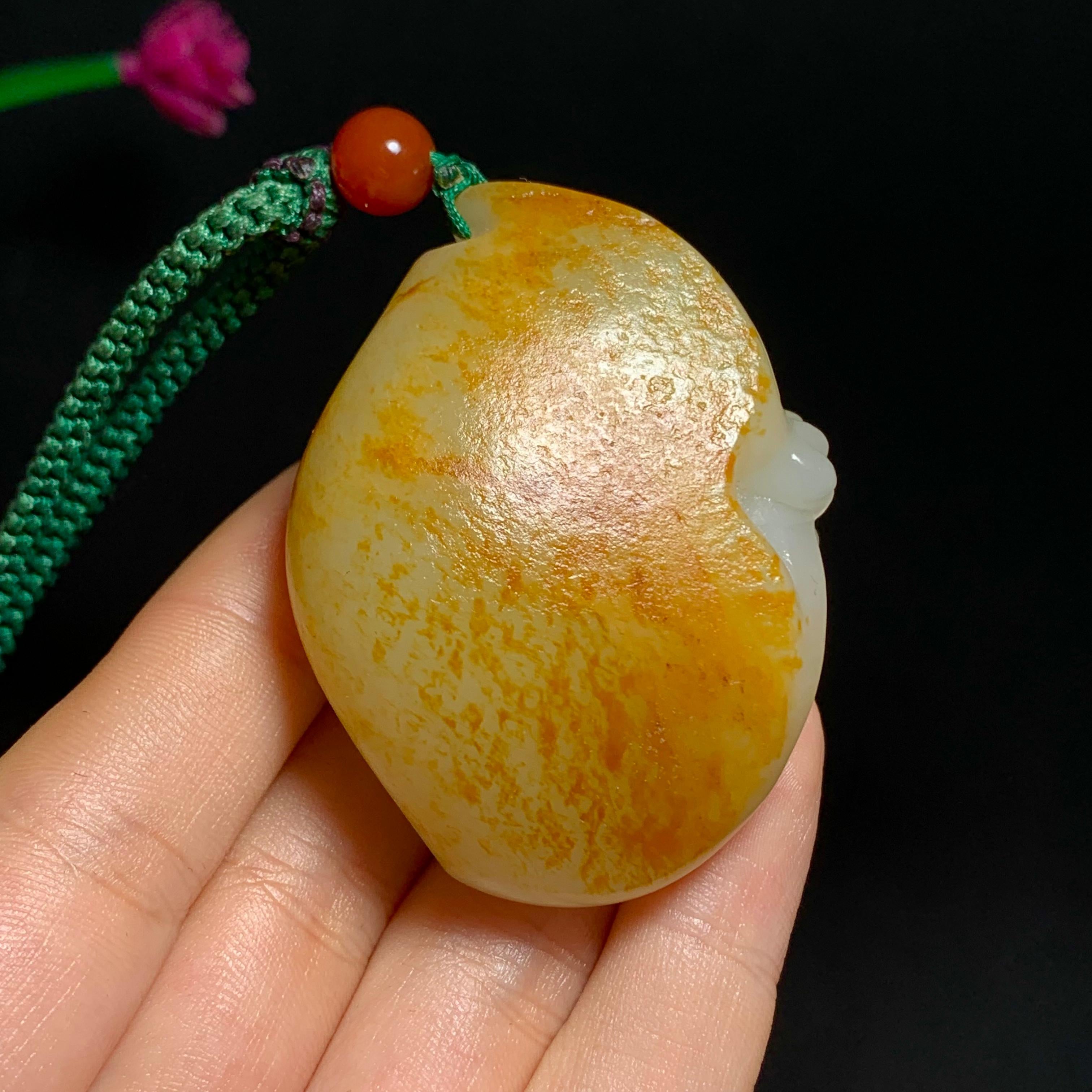 收藏级新疆和田玉籽料貔貅手把件（97.0g）