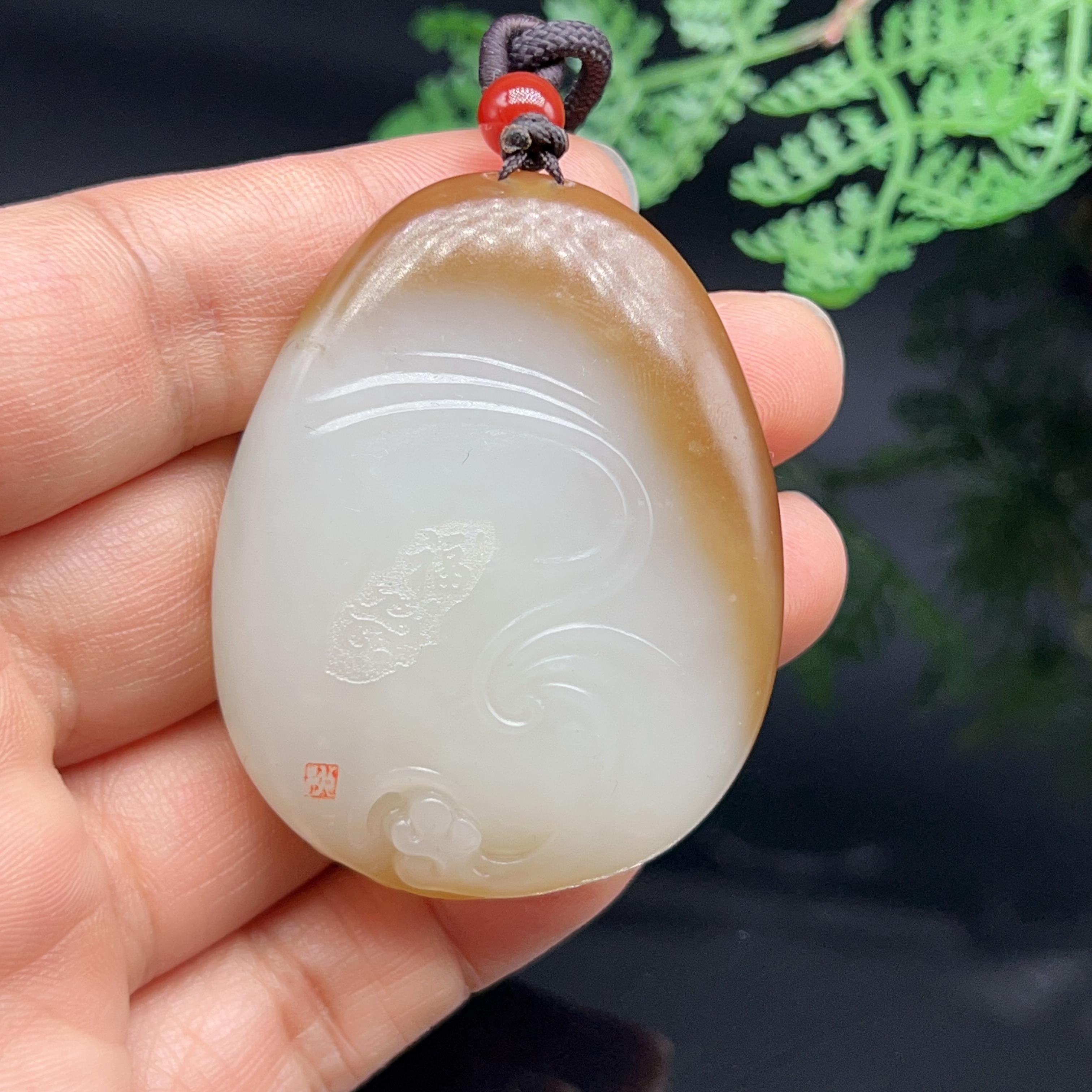 和田玉糖羊脂白玉马上有福马挂件（48.879g）