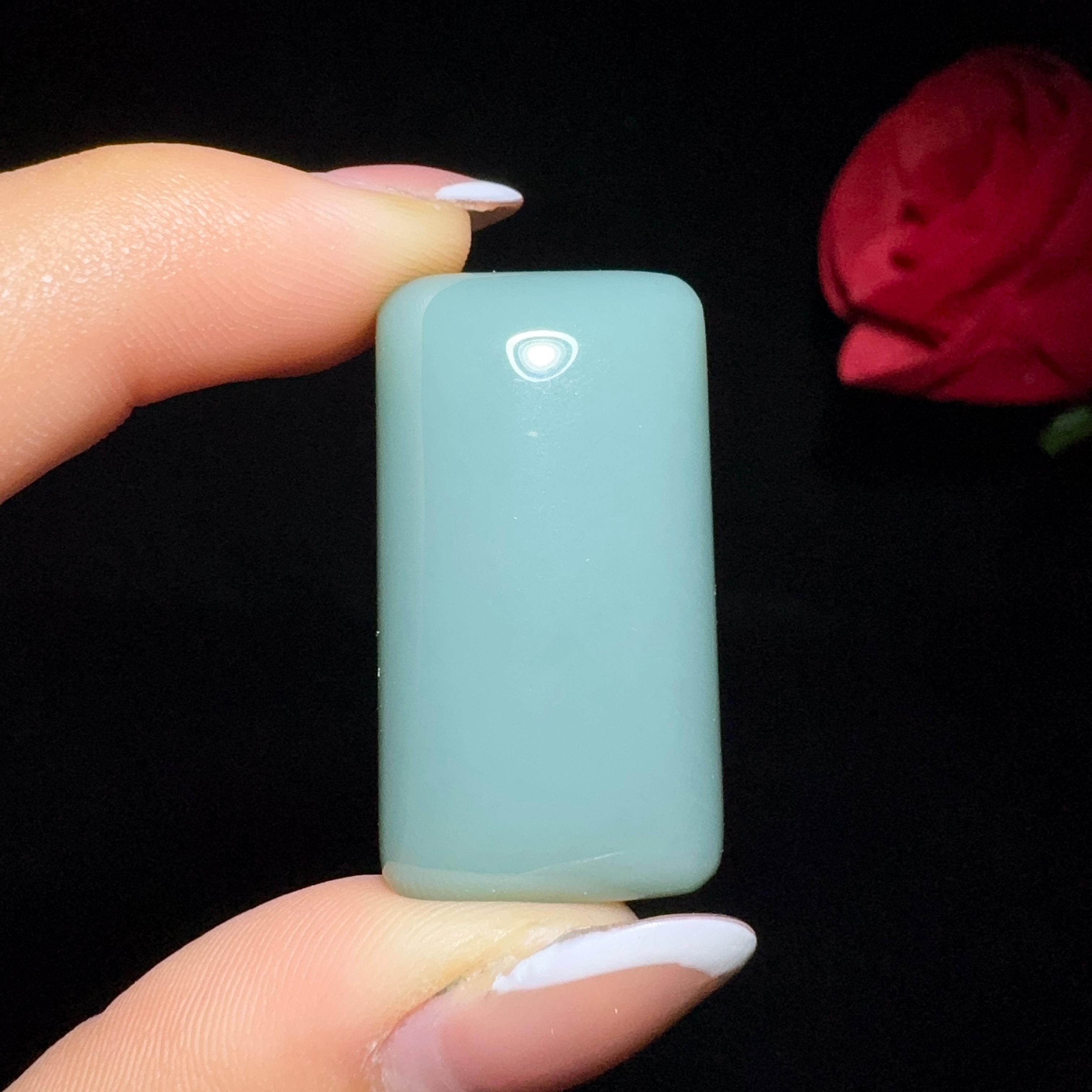 秒杀和田玉碧玉鸭蛋青平安无事牌（15.5g）