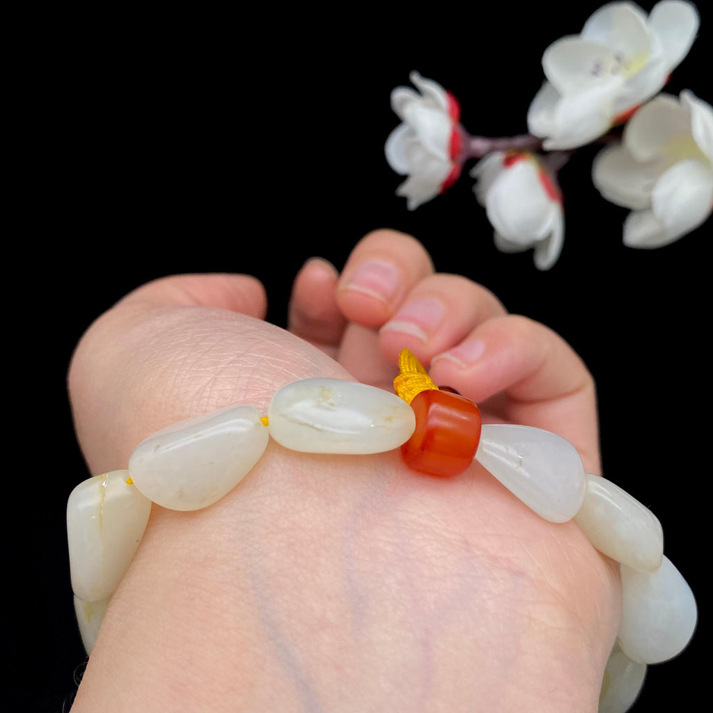 k和田玉黄皮精品手串】（32.6g）