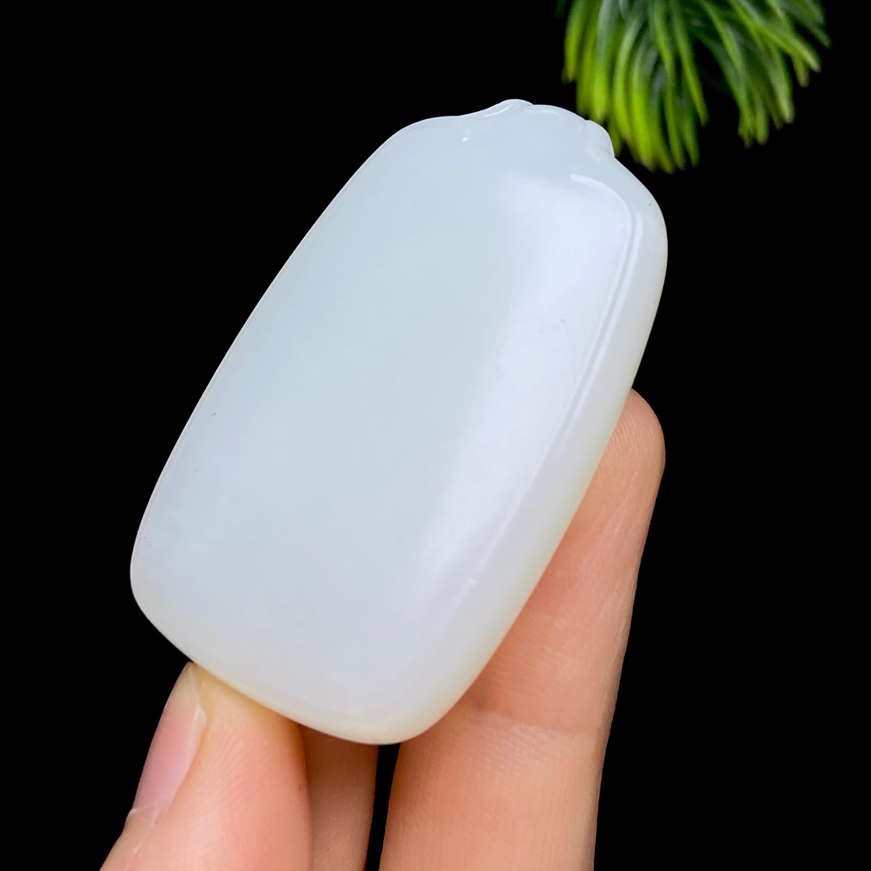 和田玉新疆料白玉无事牌（31.8g）