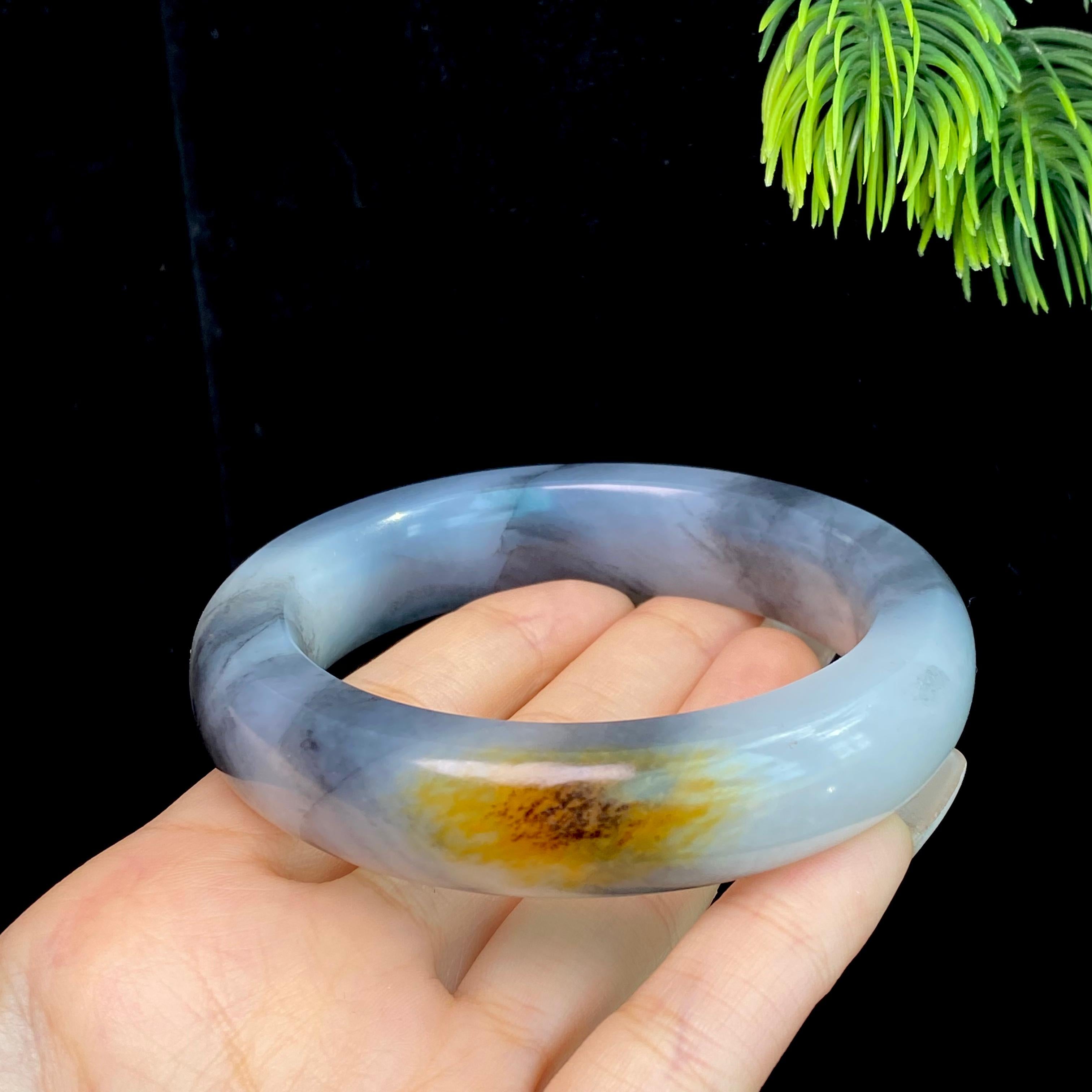 和田玉籽料青花手镯（90.6g）